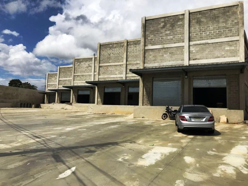 otros inmuebles - Nave Industrial en MANOGUAYABO SANTO DOMINGO OESTE 1