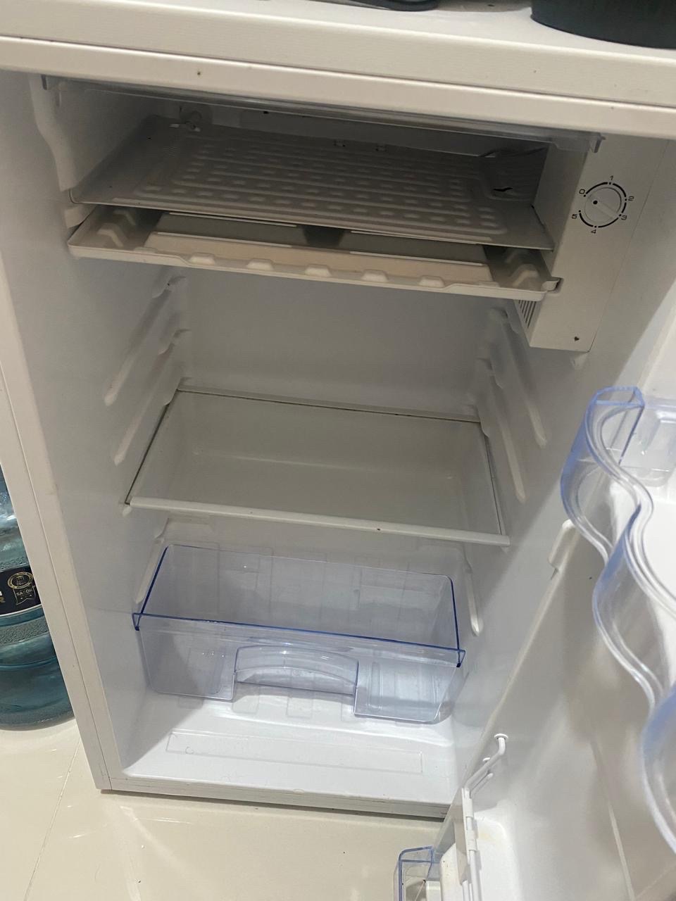 electrodomesticos - Nevera ejecutiva para habitación u oficina  2