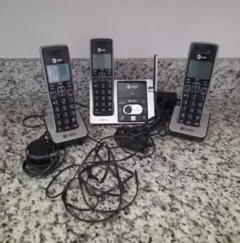 celulares y tabletas - VENDO de oprtubidad traido de usa perfecta condicionestelefdonos, ATT rd$ 2,300.
