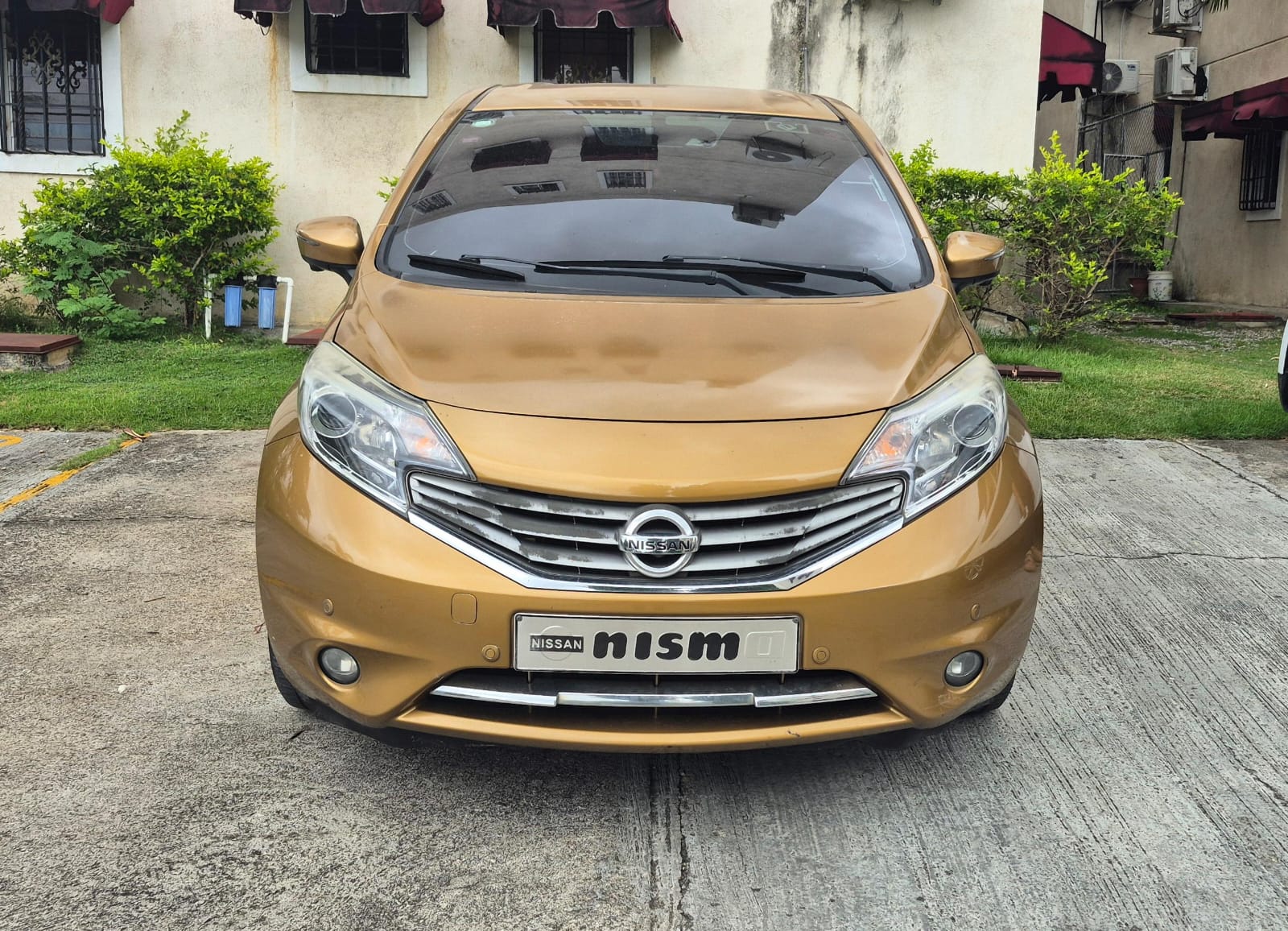 carros - nissan note MEDALIST.