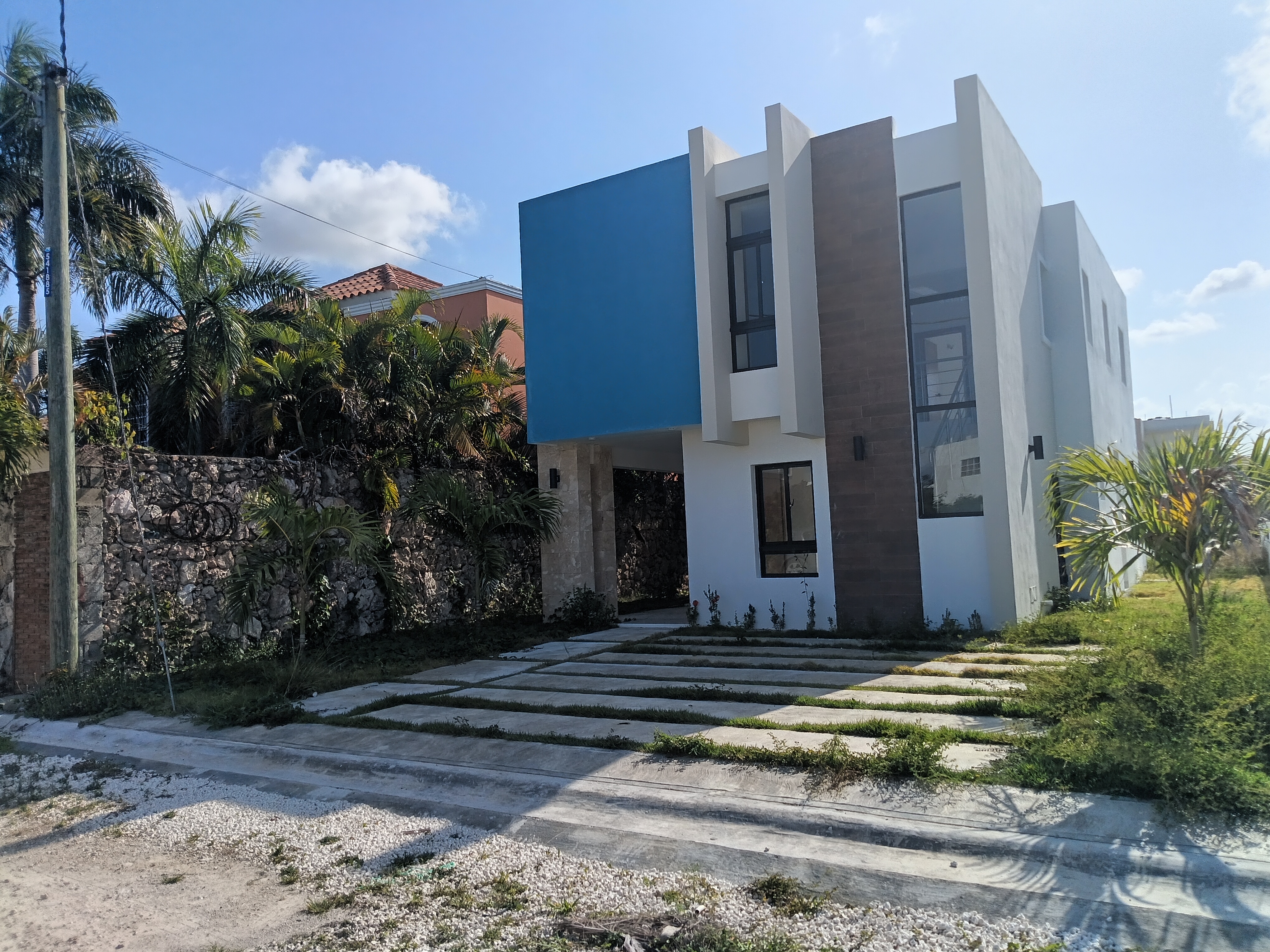 casas - Se vende casa nueva con piscina Residencial Bávaro Punta Cana 1