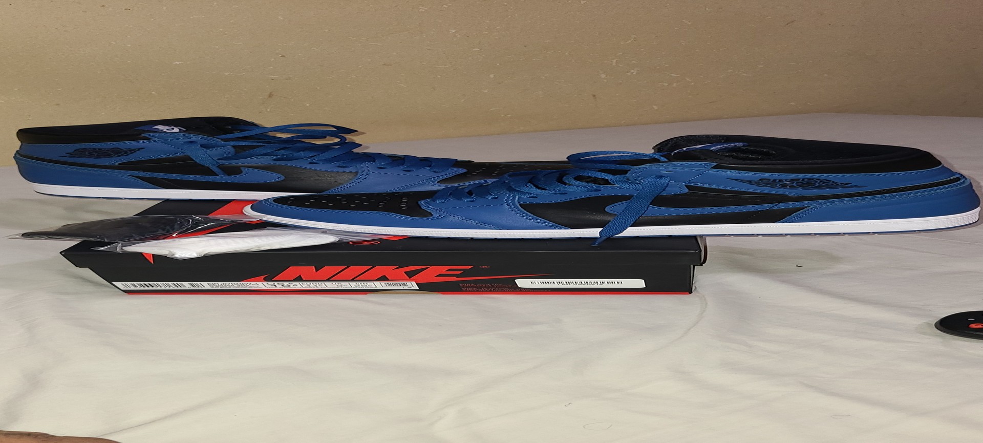 zapatos para hombre - Air Jordan 1 og and mid 6