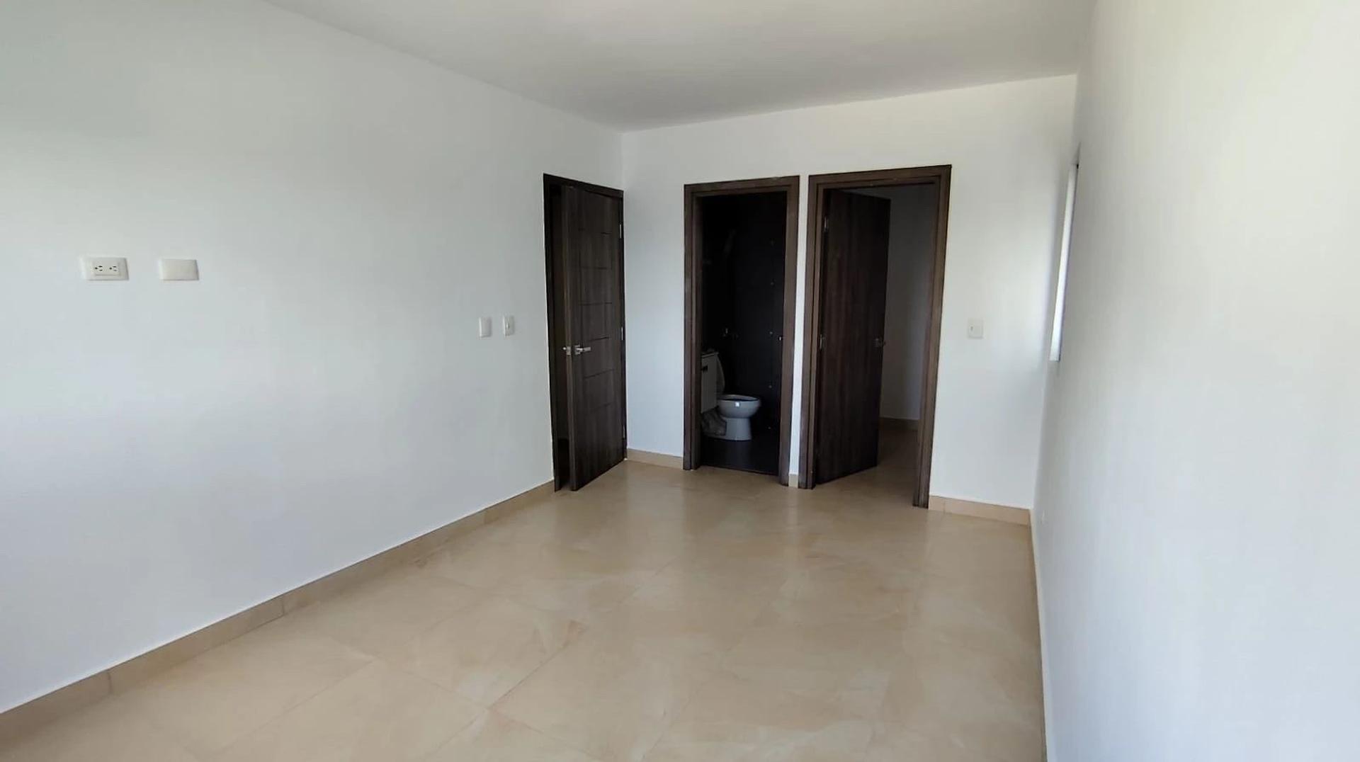 apartamentos - Encantador Apartamento en venta en Colinas del Arroyo II 3