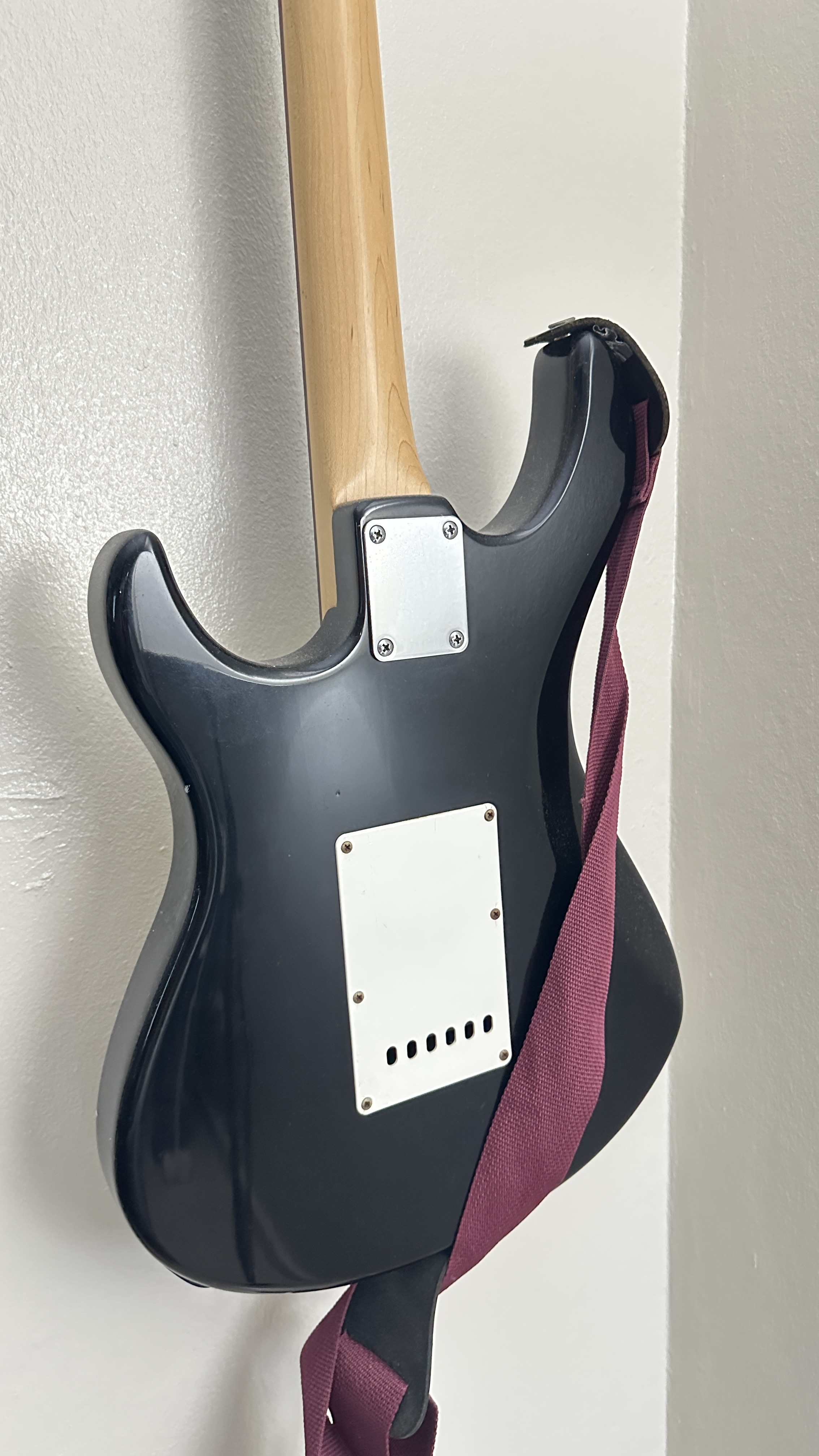 instrumentos musicales - Guitarra Eléctrica Yamaha EG112G2 excelente estado 1