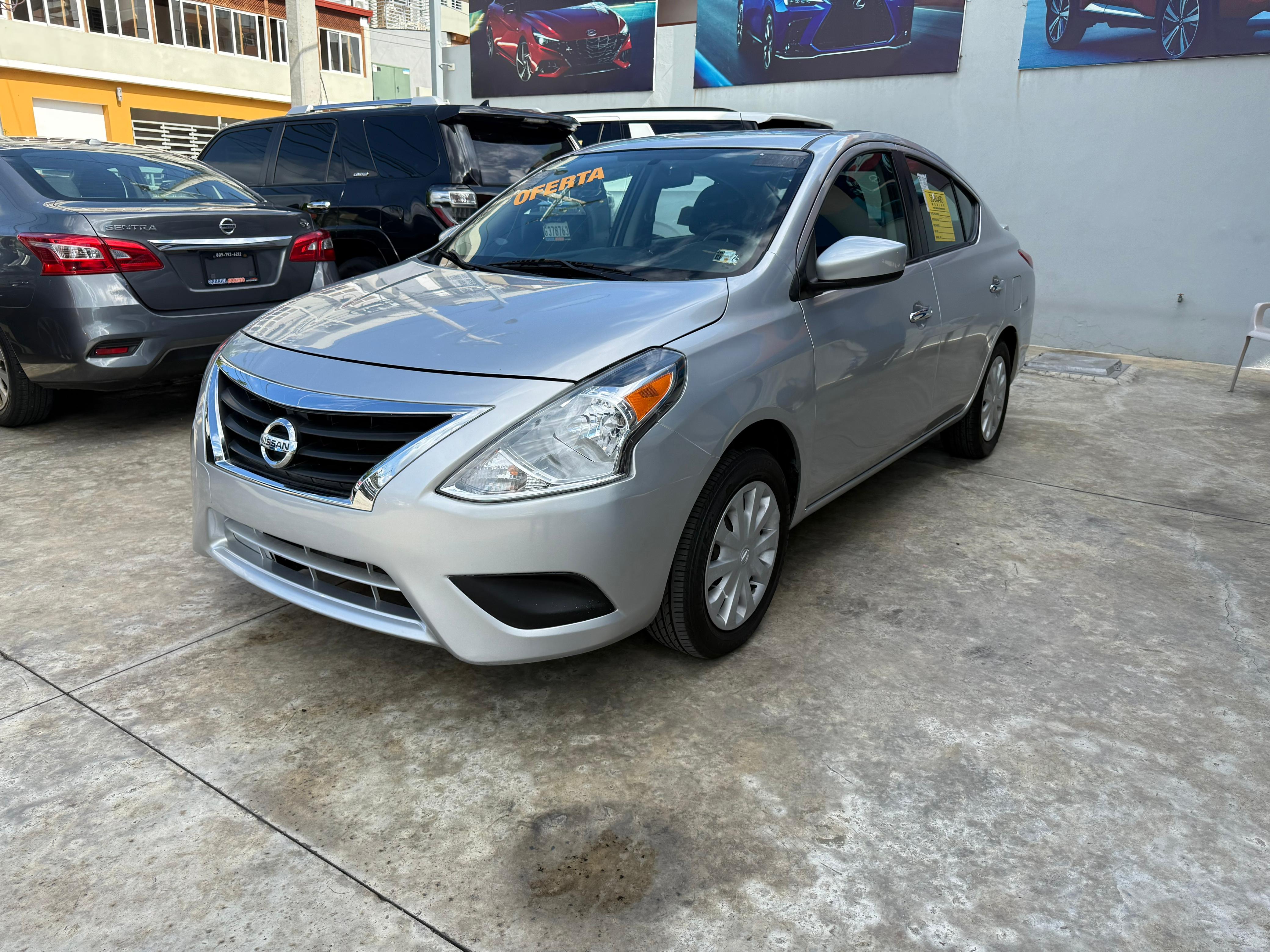 carros - nissan versa sv