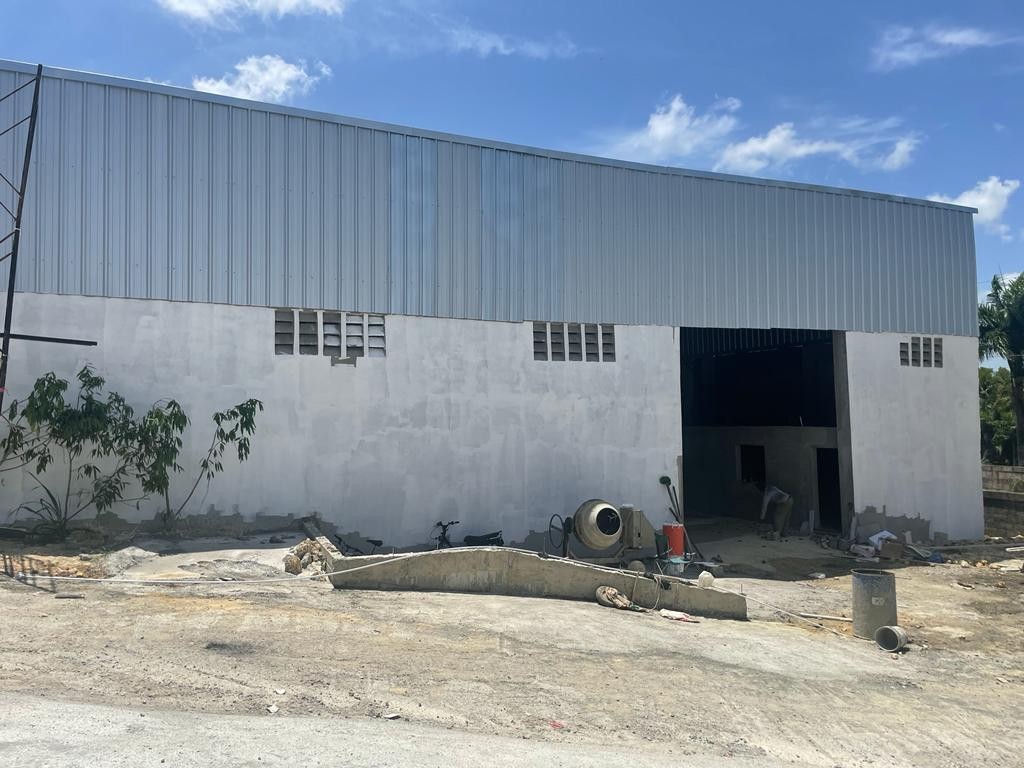 oficinas y locales comerciales - Nave en alquiler de 400m2 triple altura 0