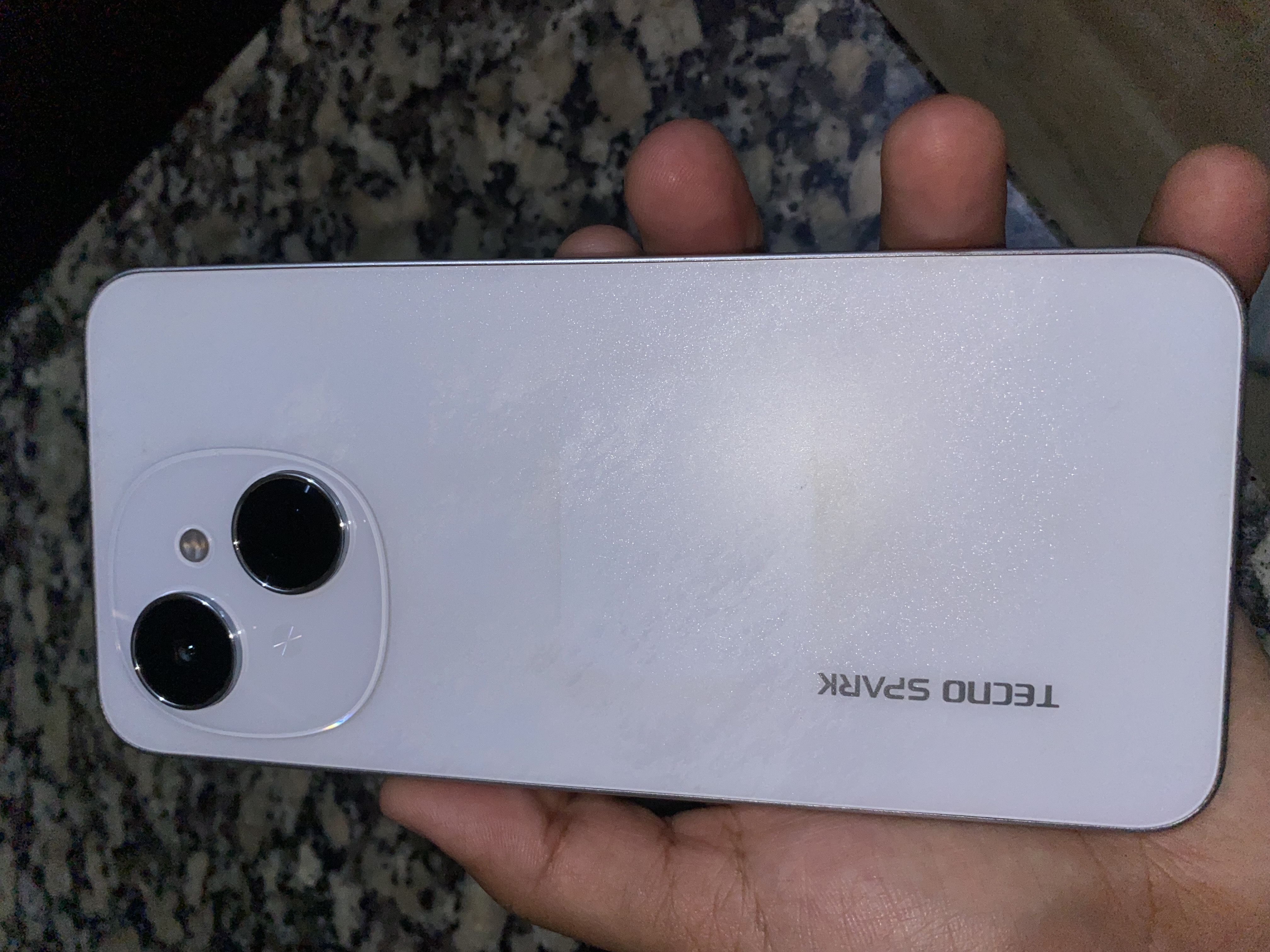 celulares y tabletas - Celular tecno  1