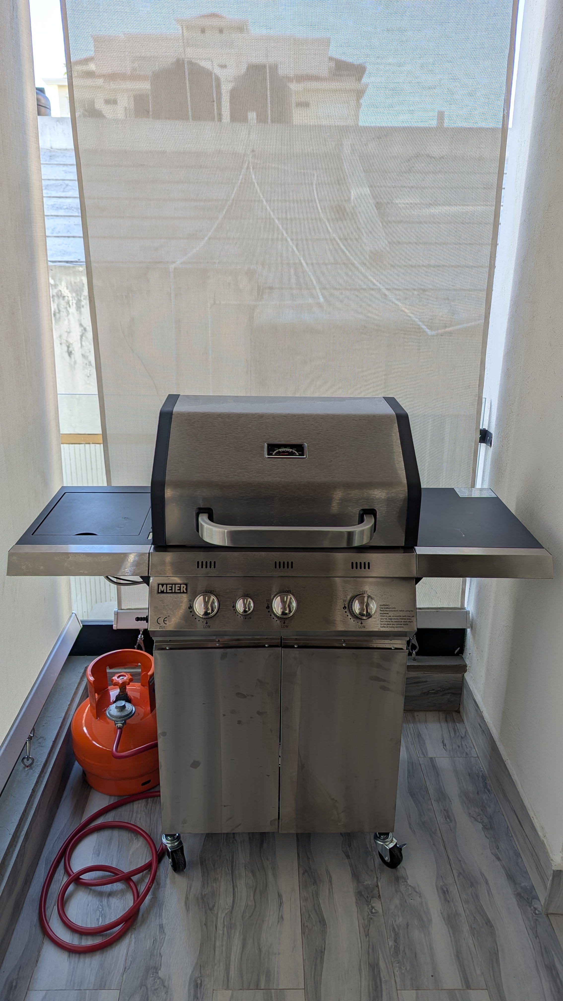 cocina - Vendo BBQ de gas 3 hornillas + 1  1