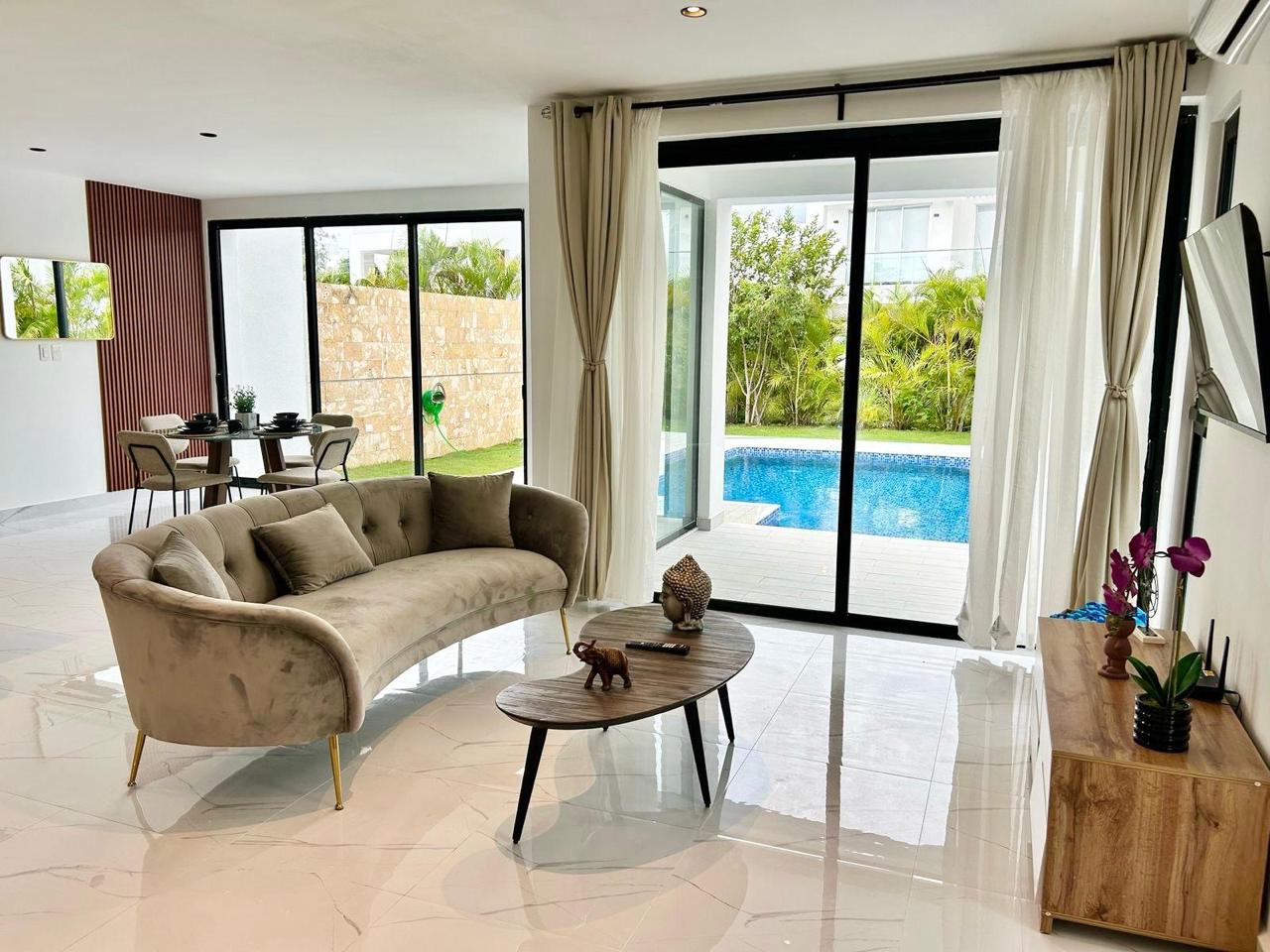 casas - 029-D VILLA EN VILLAS DEL SOL, PUNTA CANA 5