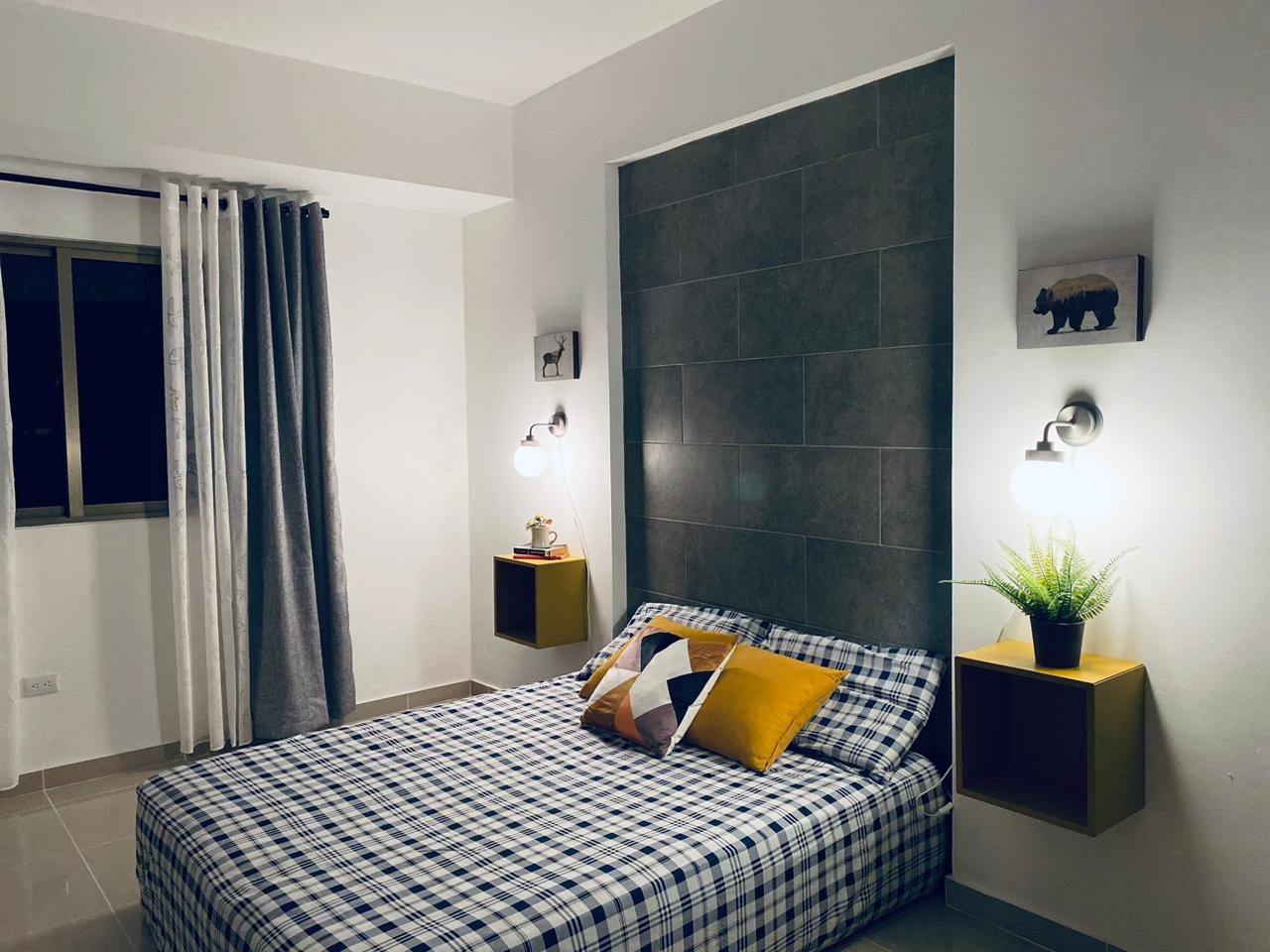 apartamentos - URB. FERNÁNDEZ
Próx. a la Sirena de la Churchill y Pasteleria Bondelic

 2