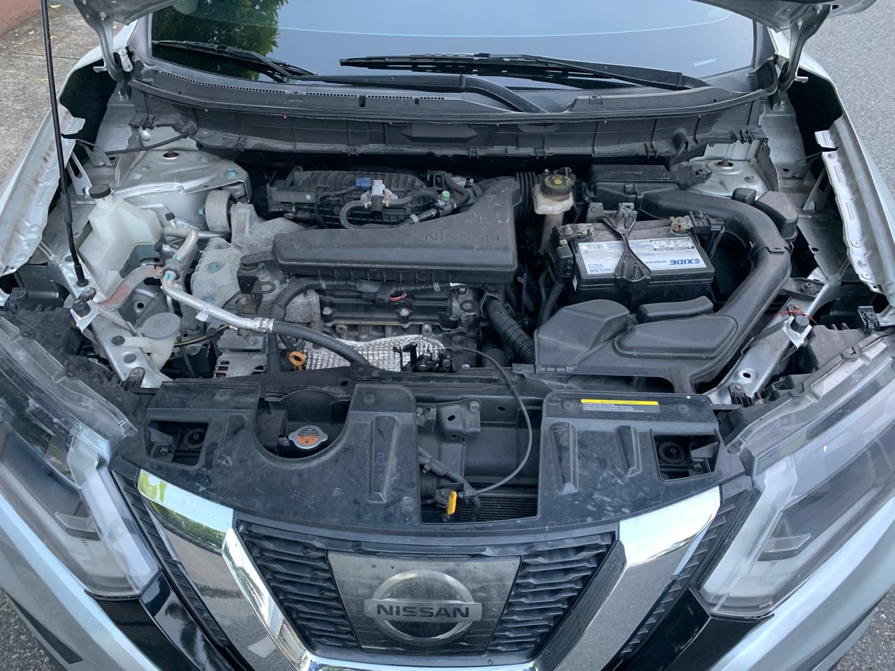 jeepetas y camionetas - Nissan Rogue 2017 S/SV AWD Clean Carfax 8
