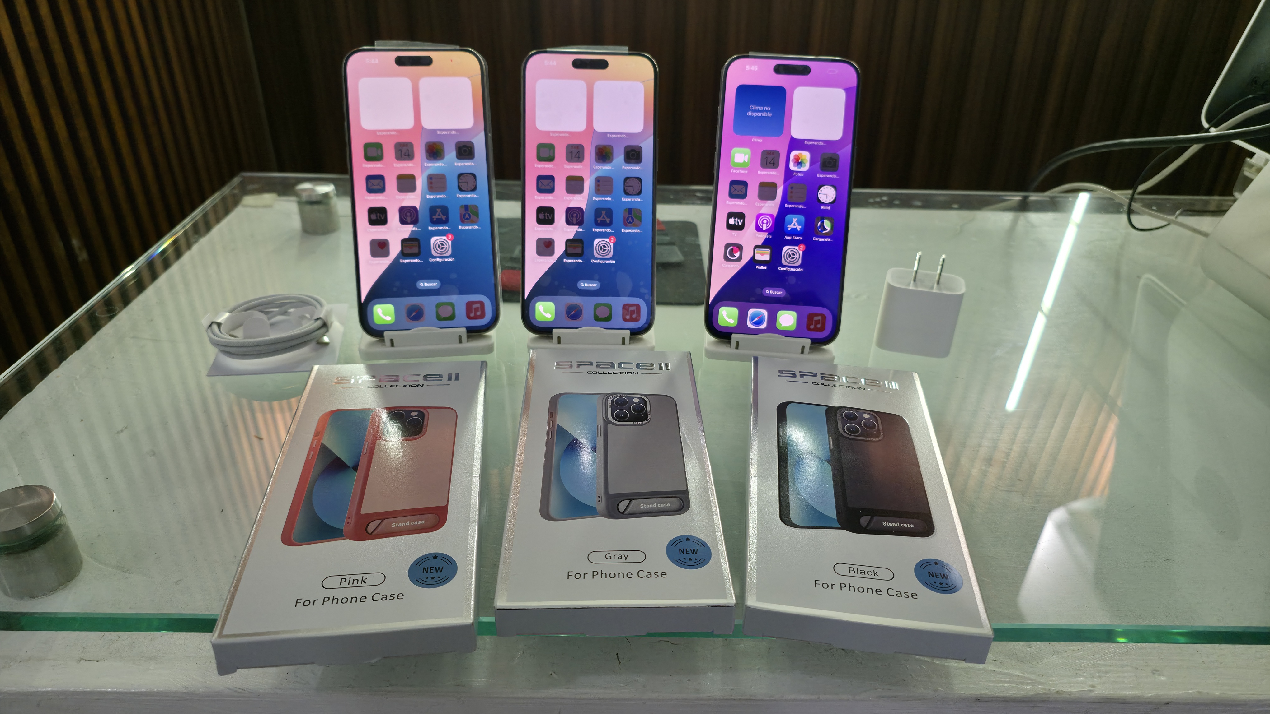 celulares y tabletas - iPhone 15 Pro Max 256GB Natural desbloqueado Clean