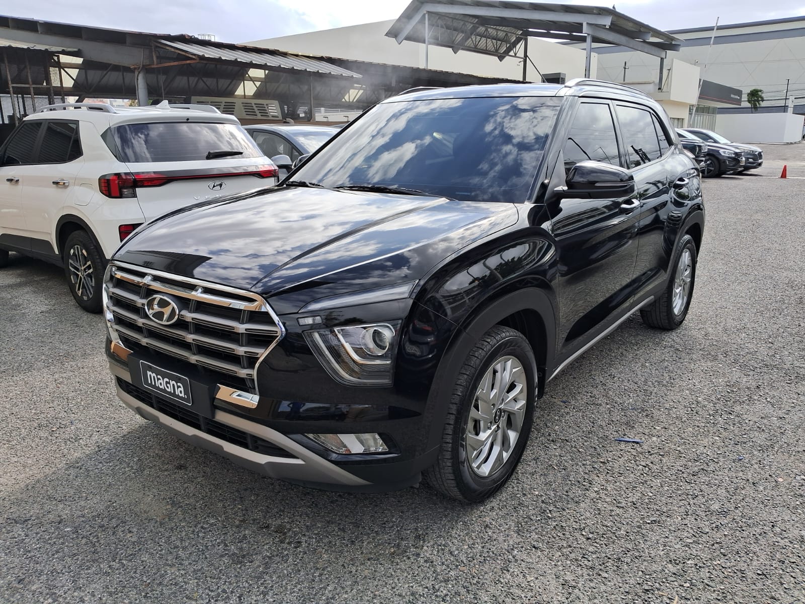 jeepetas y camionetas - Vendo Hyundai cantus 2022