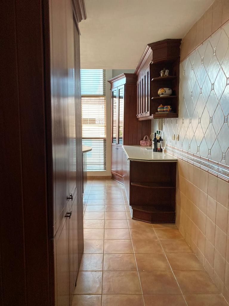 apartamentos - INTERMEDIARIOS RENTO APARTAMENTO PROXIMO AL CLUB DE NACO  3 H. SIN AMUEBLAR  2