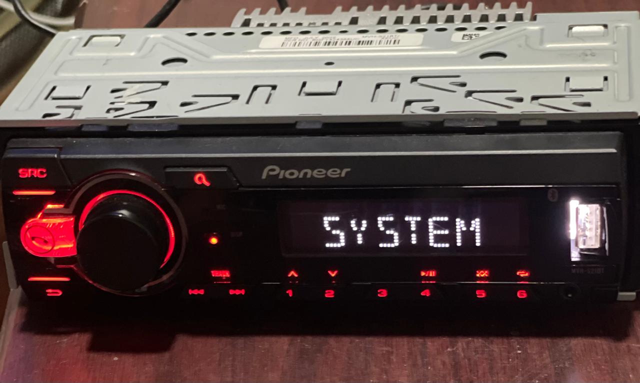 accesorios para vehiculos - Radio pioneer bluetooth usb aux fm am 7