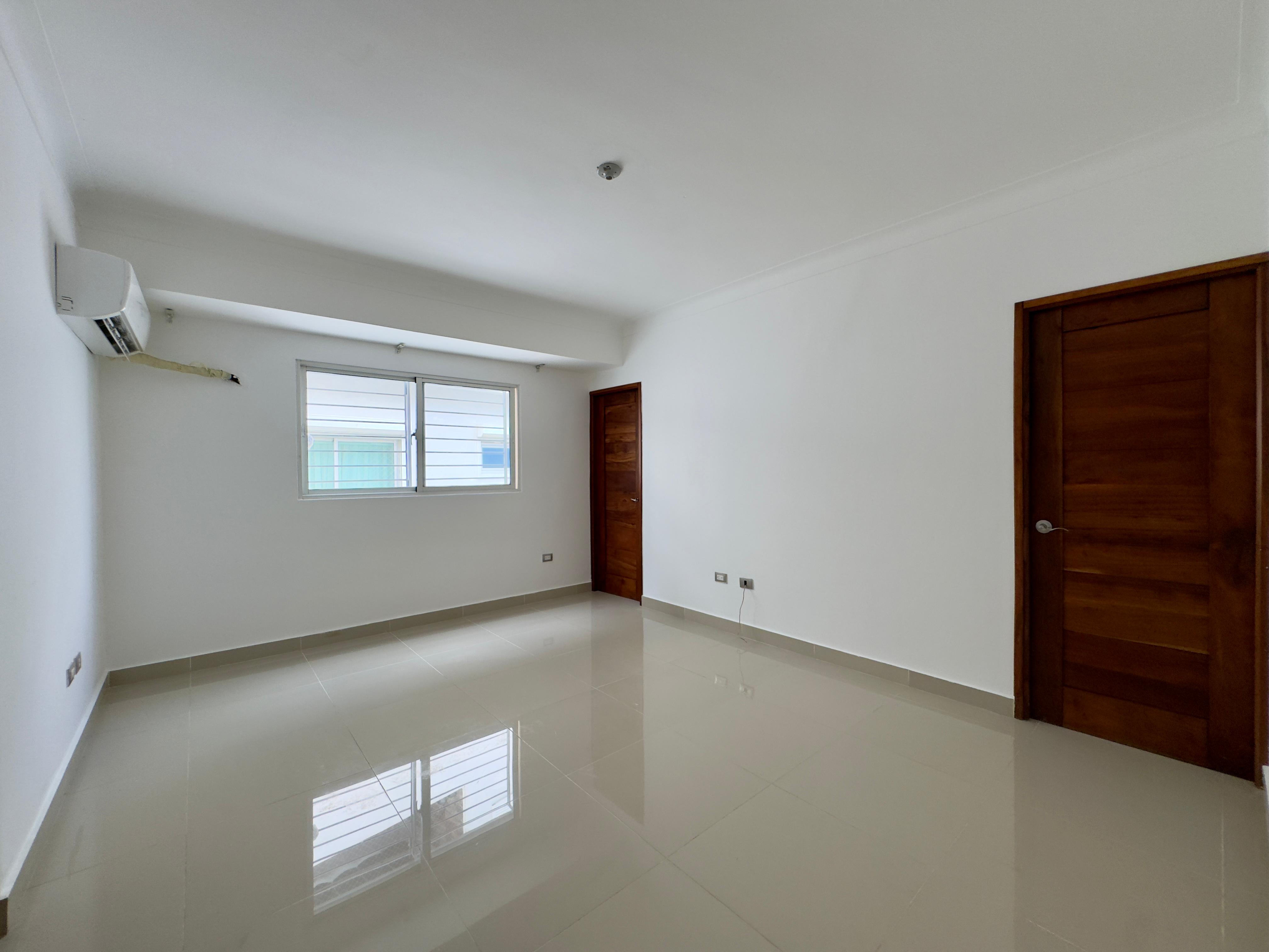 apartamentos - Alquiler Penthouse en El Millón Familiar 1