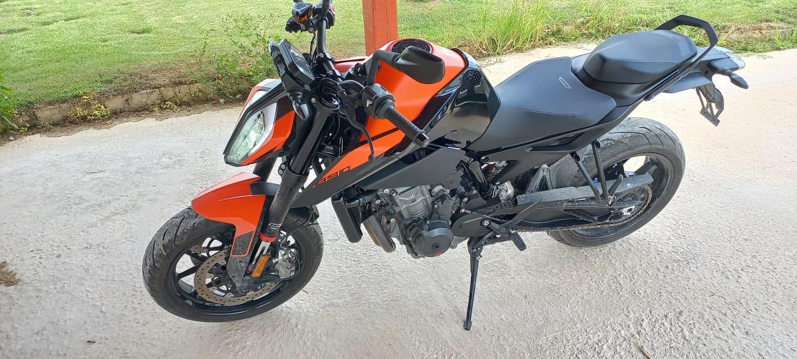motores y pasolas - KTM Duke 890