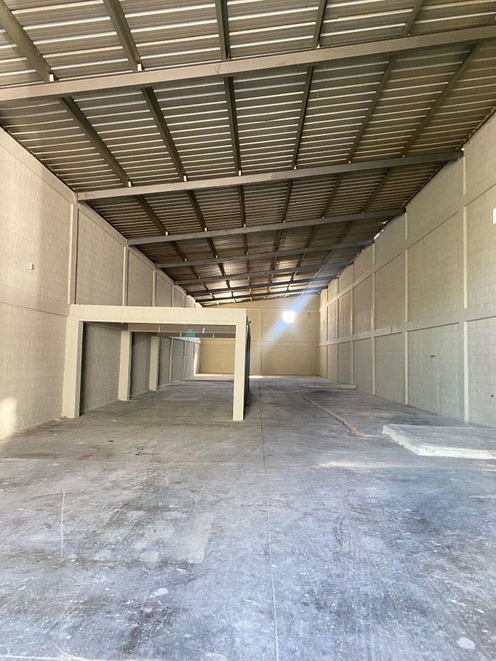 oficinas y locales comerciales - alquiler de nave industrial en villa consuelo 1