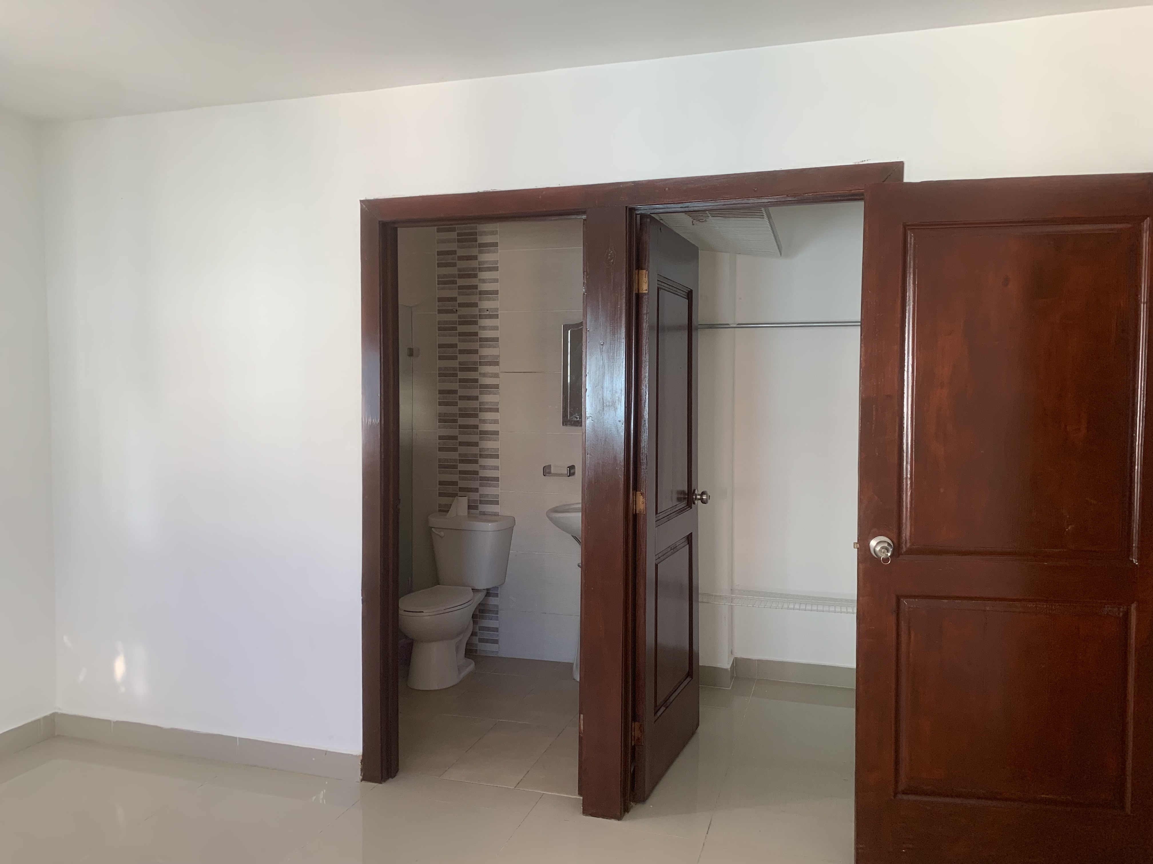 apartamentos - APTO. EN VENTA, RESIDENCIAL FILADELFIA V 5