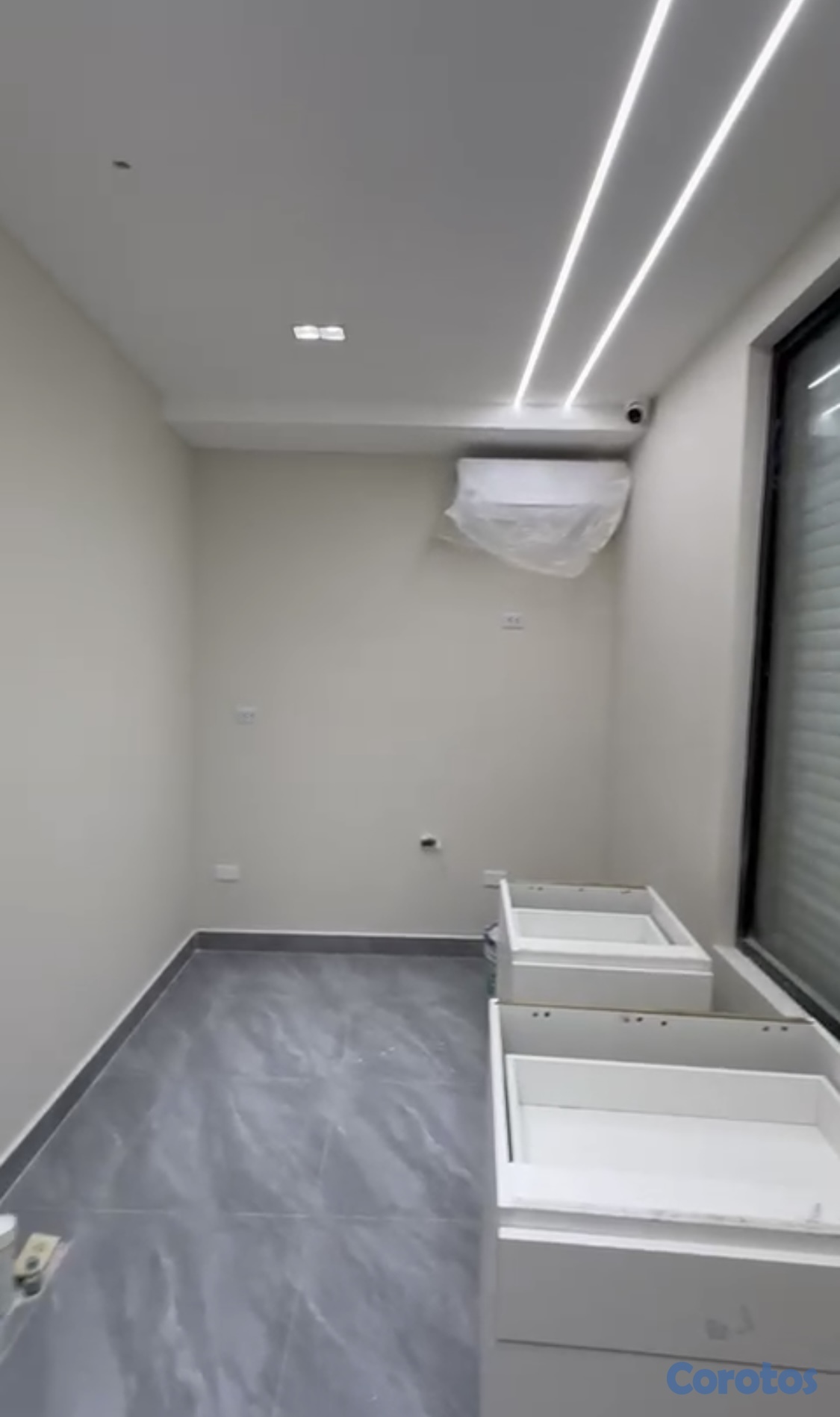 oficinas y locales comerciales - Alquiler de local comercial en Alma Rosa  8