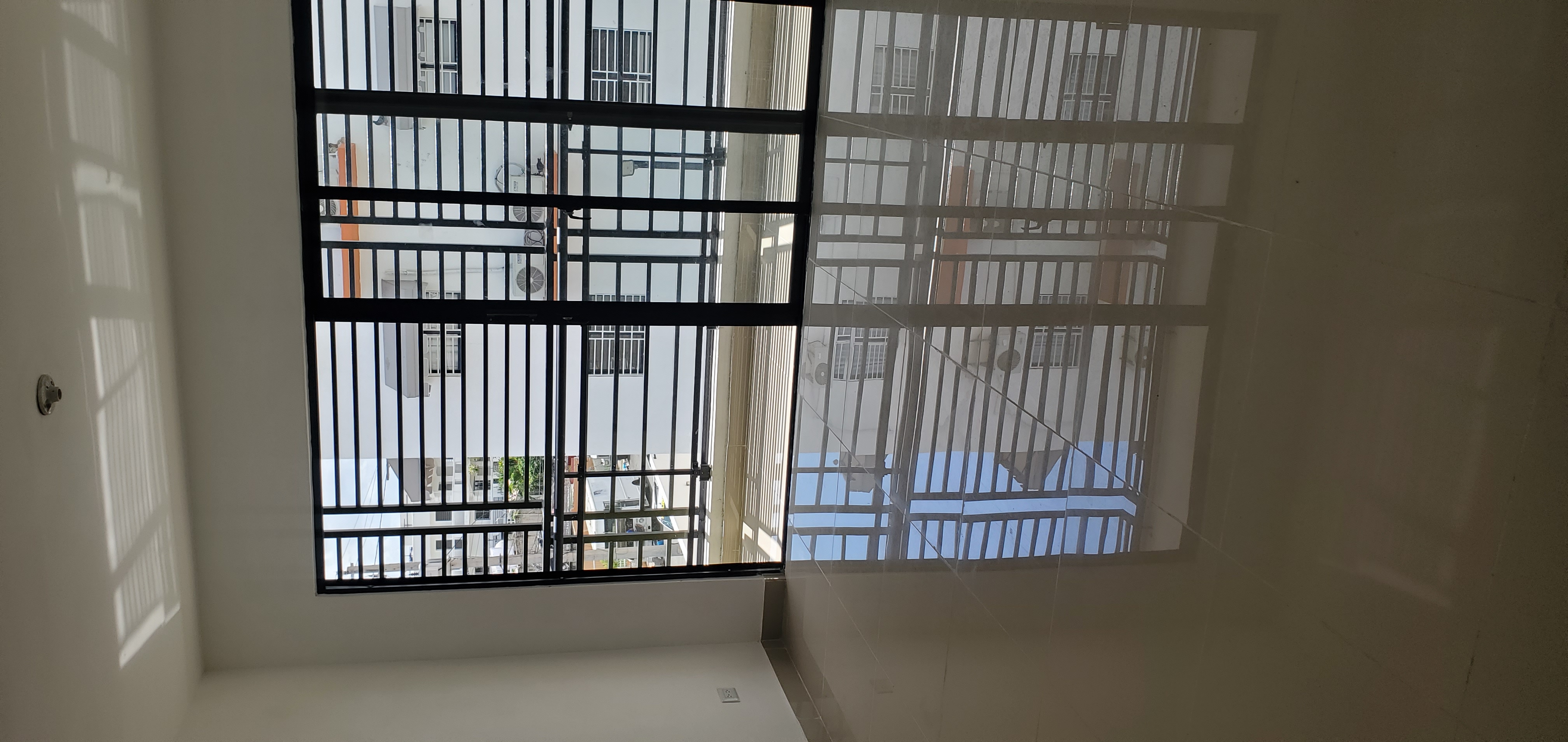 apartamentos - SE ALQUILA APARTAMENTO EN LA ISABELITA 3 NIVEL  4