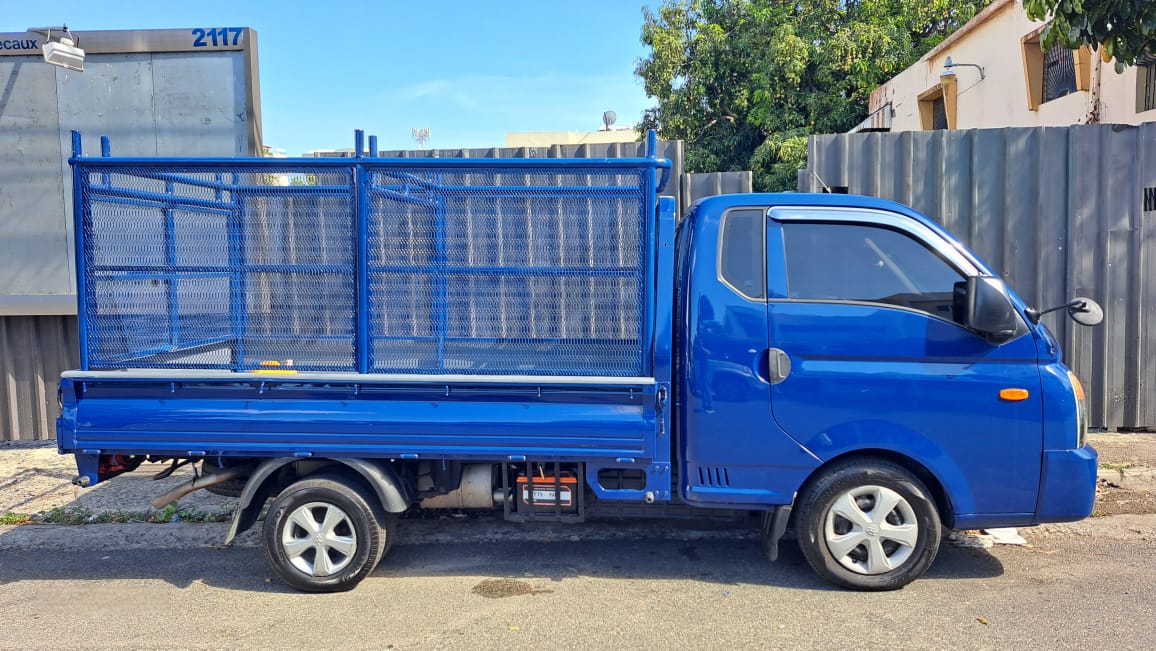 camiones y vehiculos pesados - HYUNDAI PORTER II 2016 6