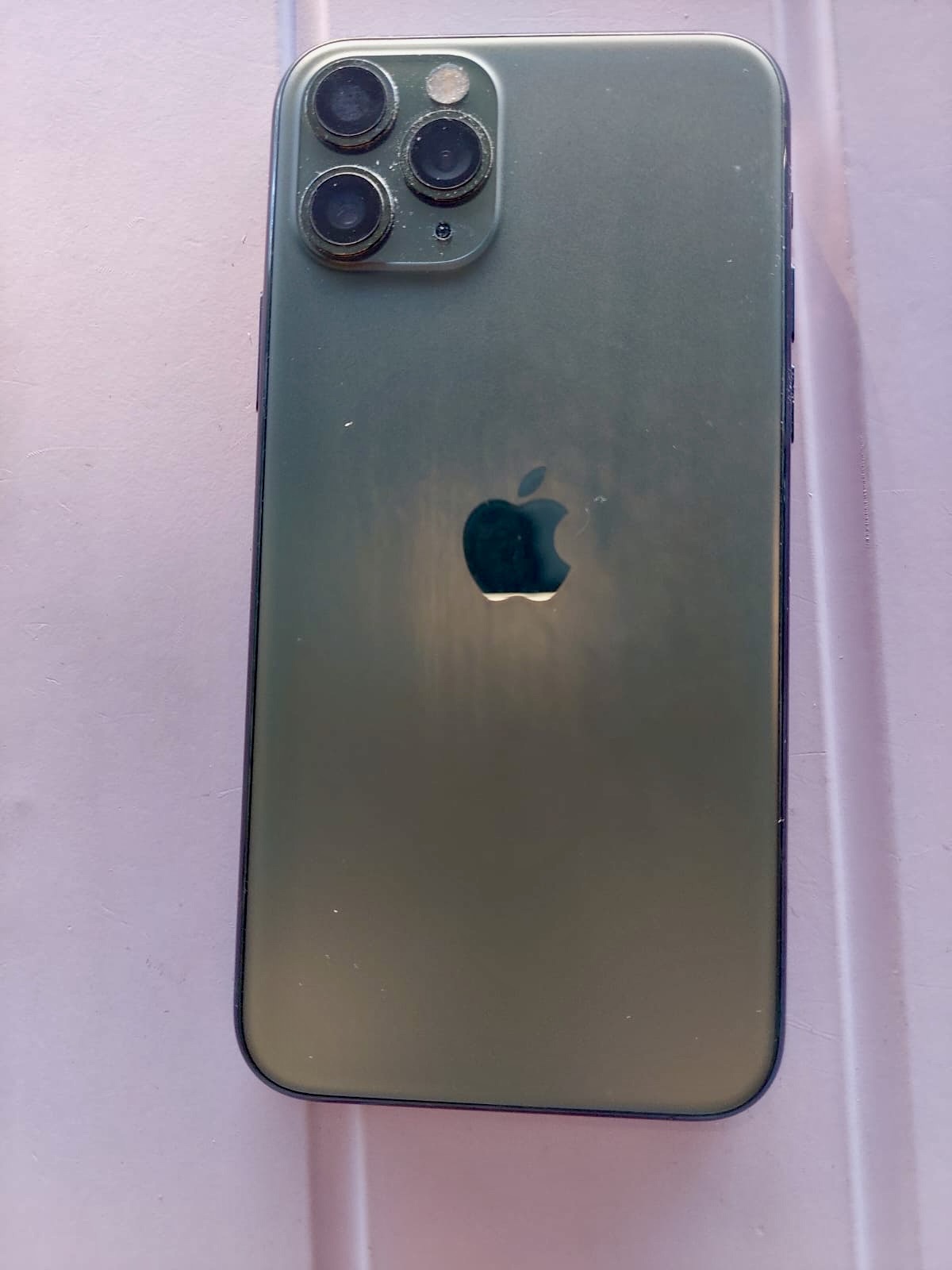 celulares y tabletas - Vendo IPhone 11 Pro de 256 GB  2