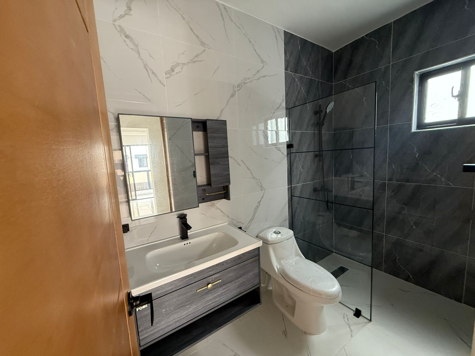 casas - CASA EN VENTA EN BRISA ORIENTAL SANTO DOMINGO ESTE 2