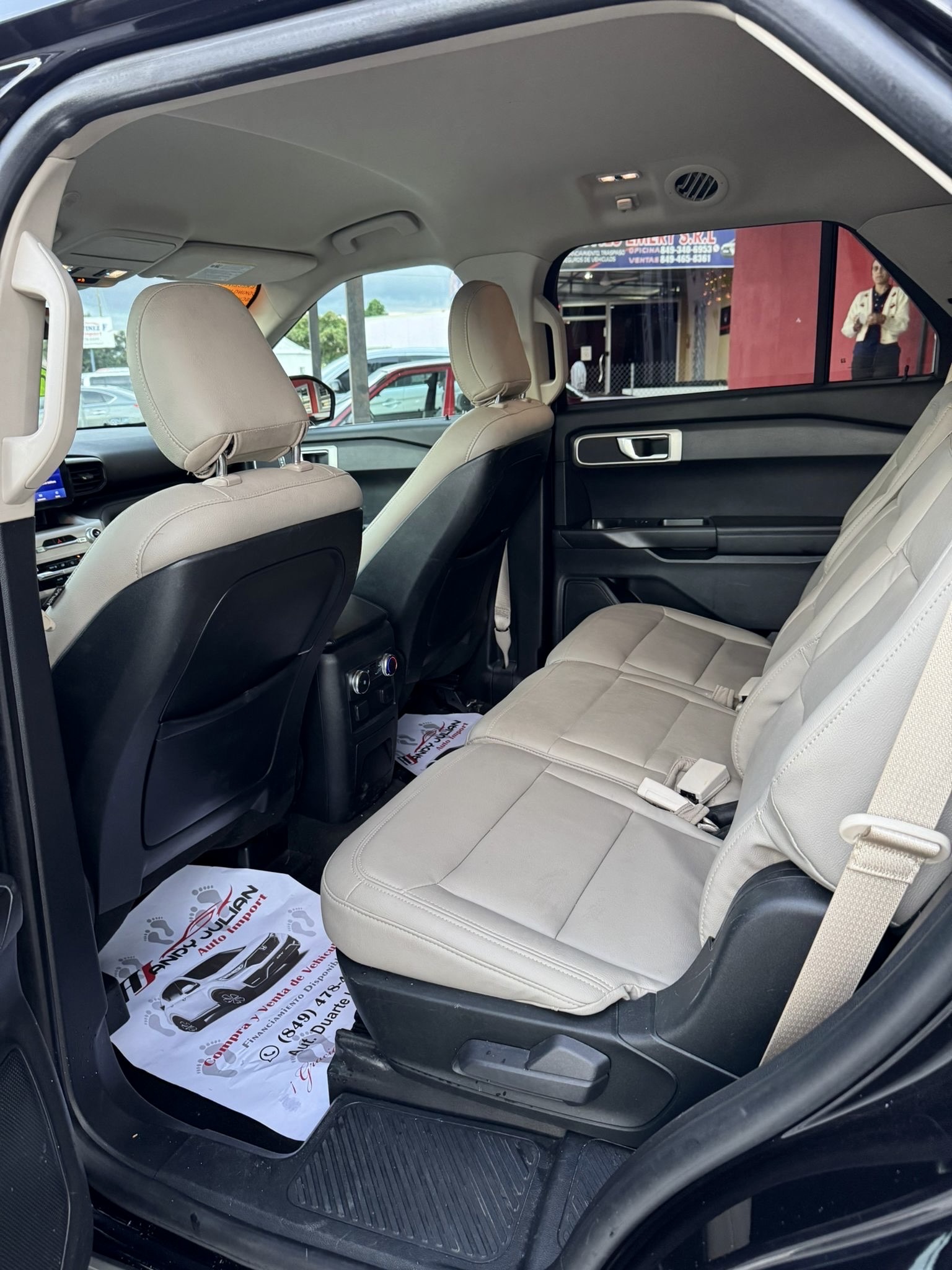 jeepetas y camionetas - Ford explorer XLT 2020
 7