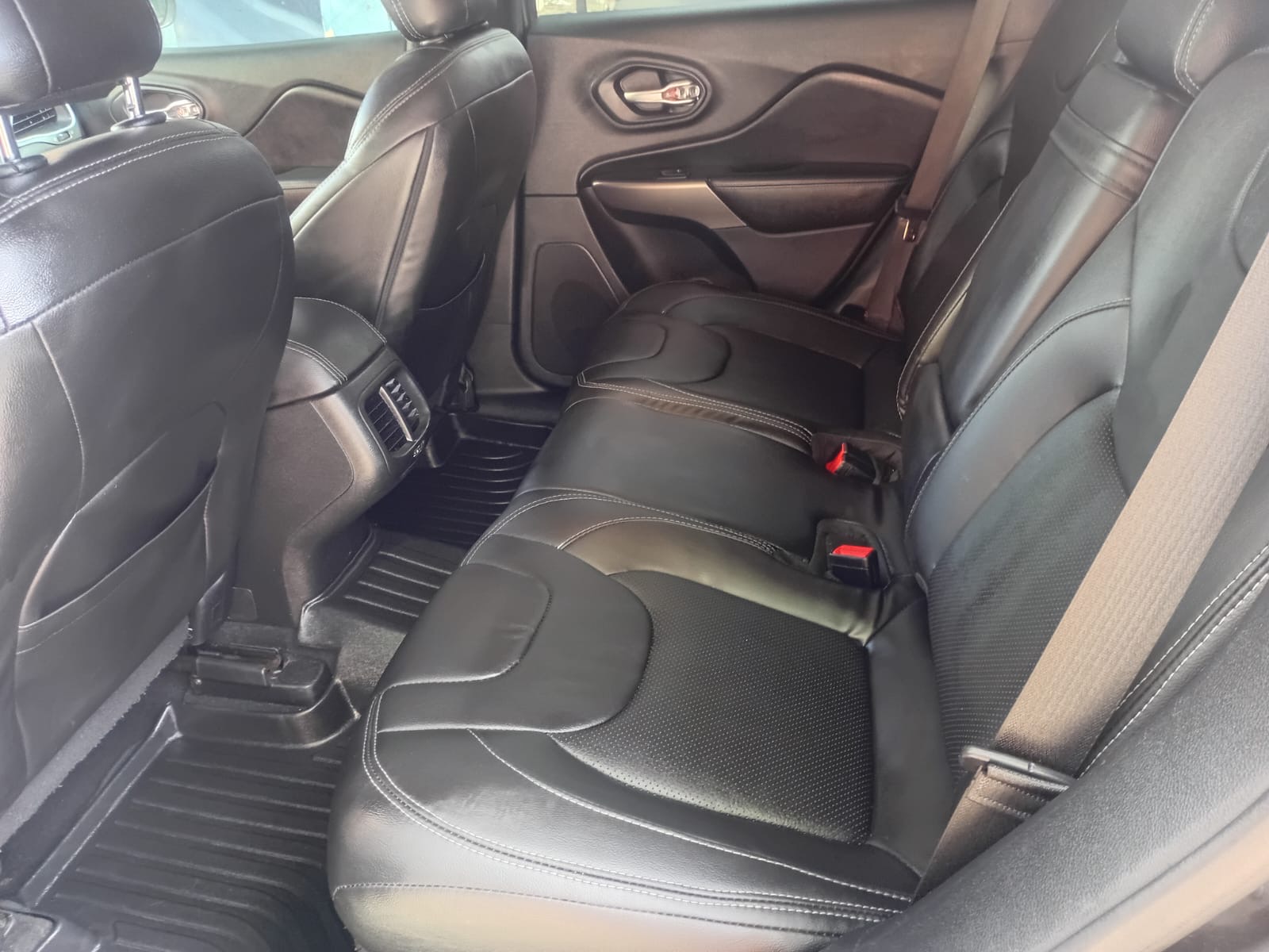 jeepetas y camionetas - Jeep Cherokee latitude - 2019 7