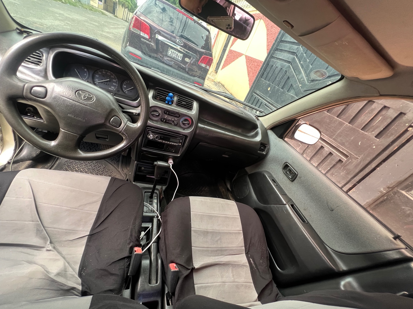 carros - Toyota duet venta  3