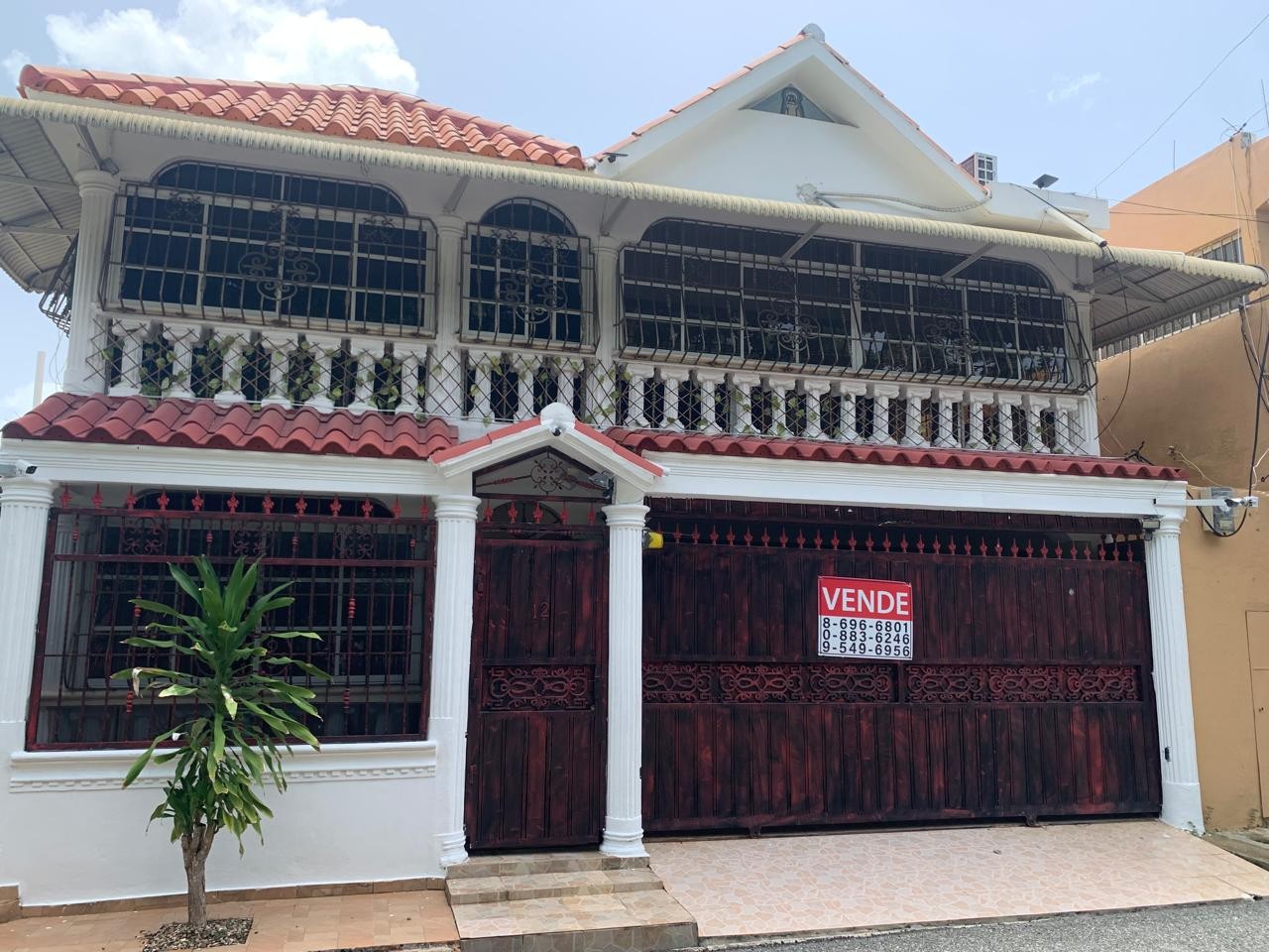 casas - Casa en alquiler Santo Domingo Este. 