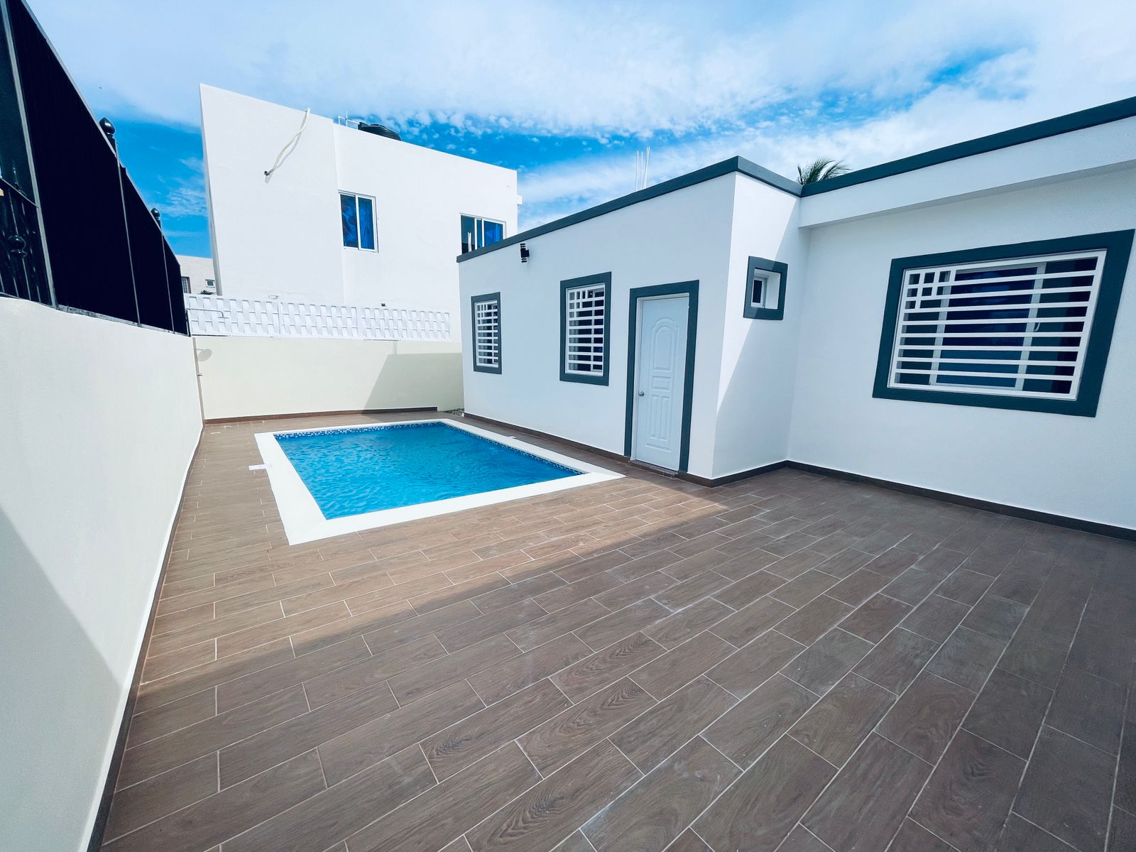casas - 🏡 Casa Moderna y Espaciosa en Torre Alta – Puerto 2