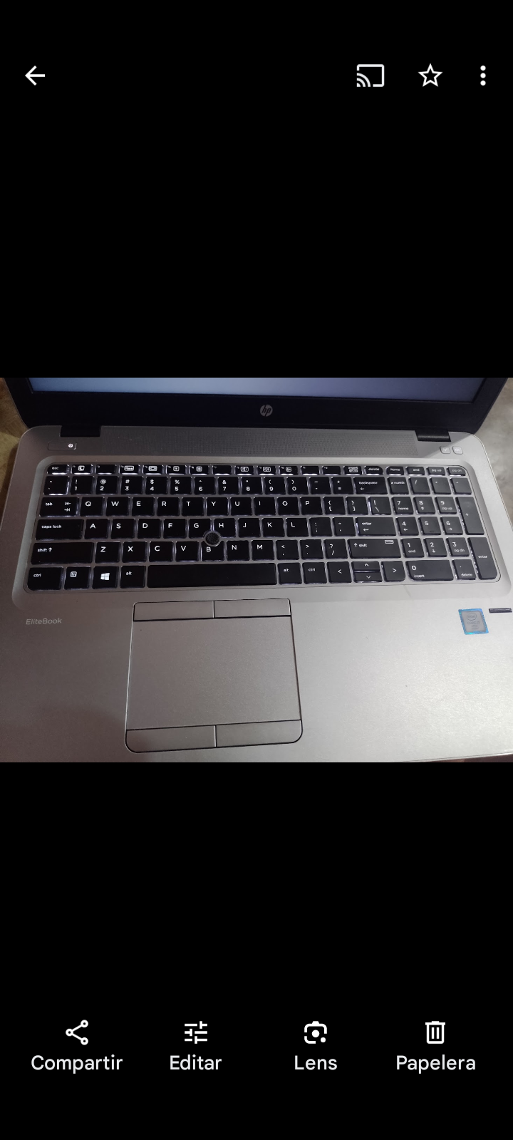 computadoras y laptops - Laptop HP negra brillante  5