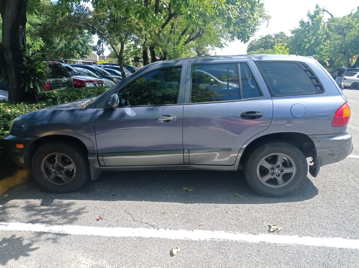 jeepetas y camionetas - Hyndai Santa Fe 2002 250mil negociable, la vendo por motivos de viaje. 0