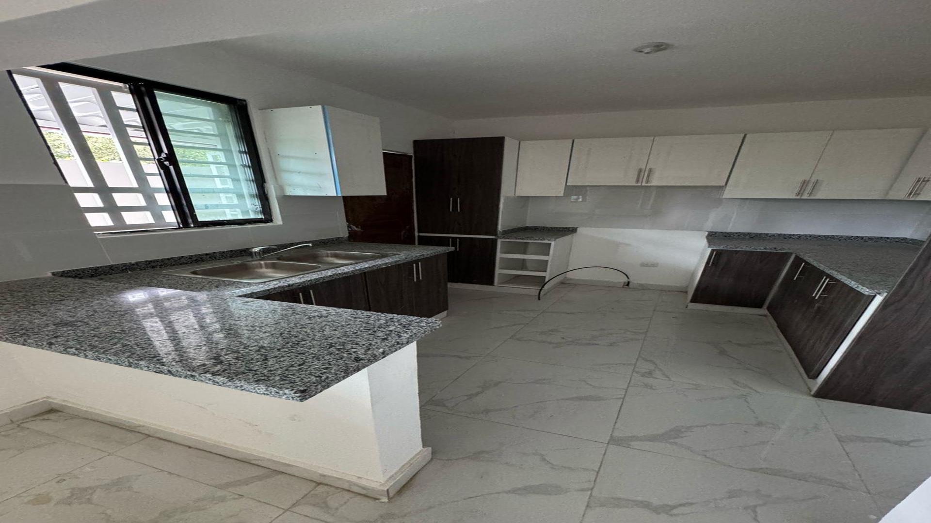 casas - ALQUILER DE CASA EN ALMA ROSA II 6