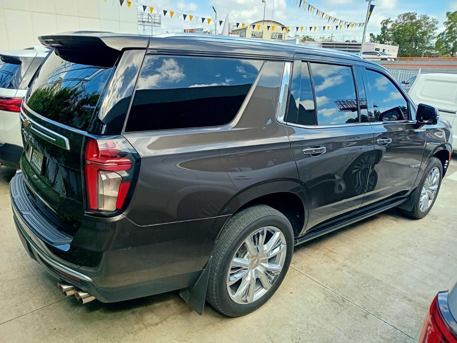 jeepetas y camionetas - Chevrolet Tahoe Highcountry 2021 9