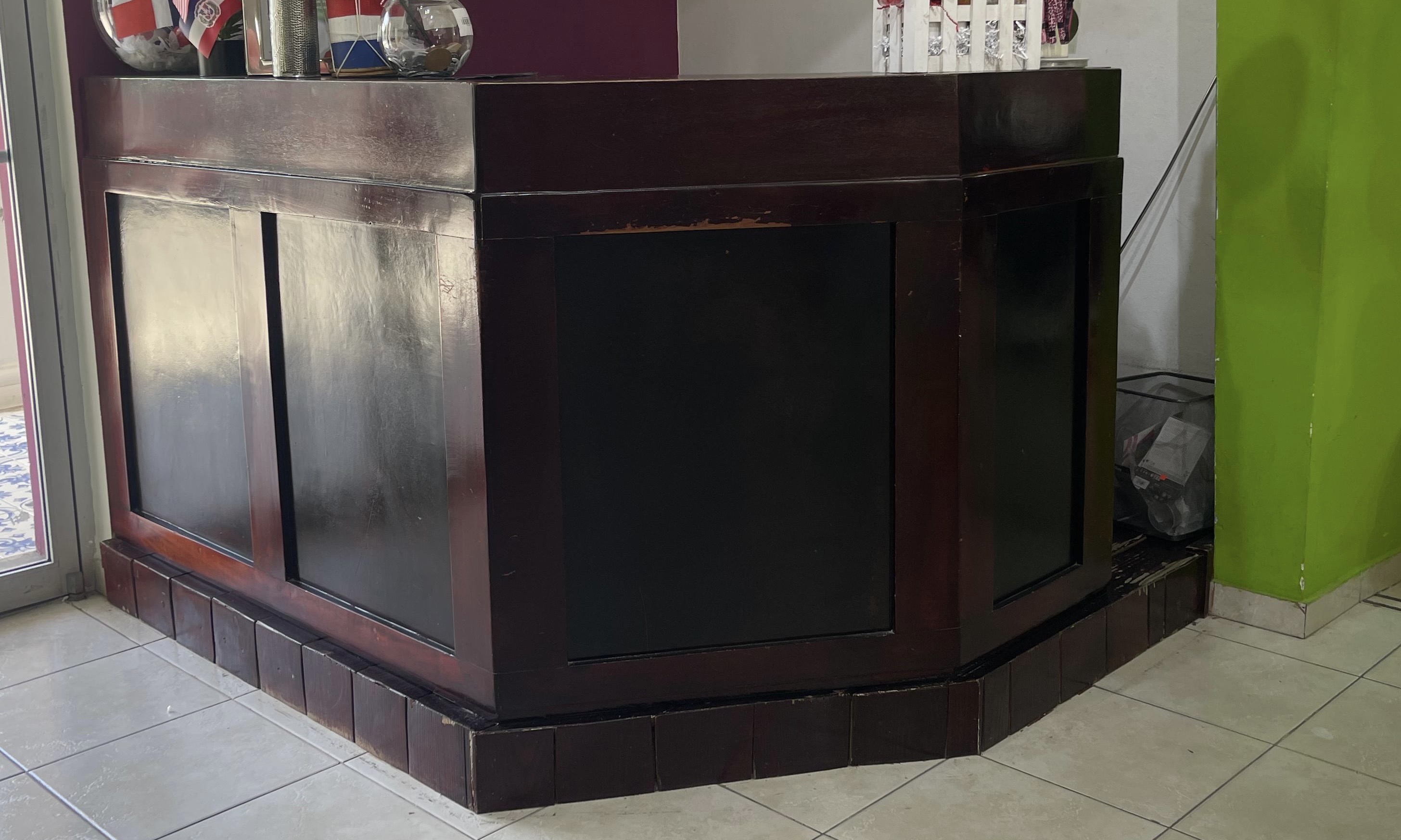 articulos de oficina - Mueble de facturacion personalizado en madera 0