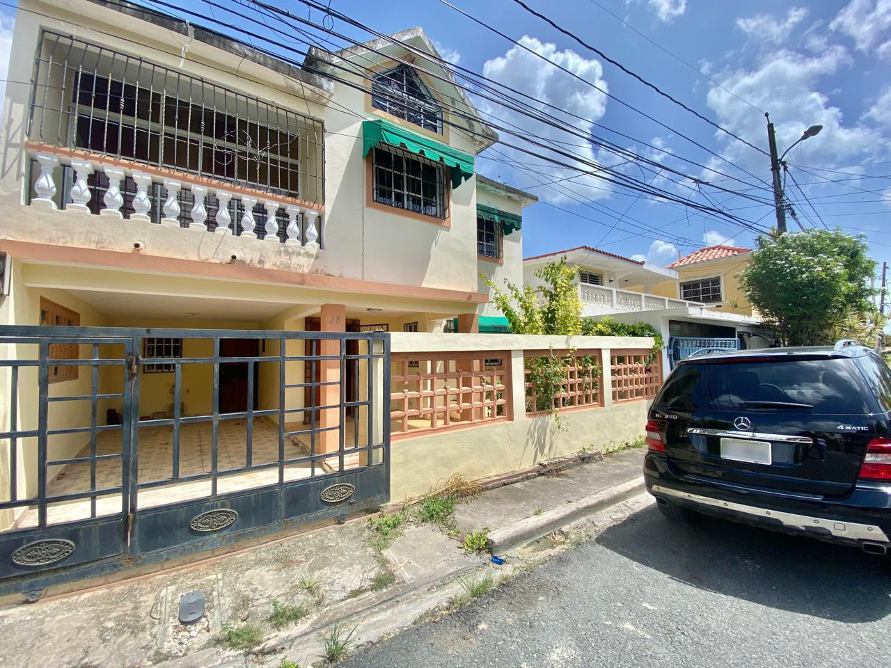 casas - Casa grande en Buena Vista 1ra