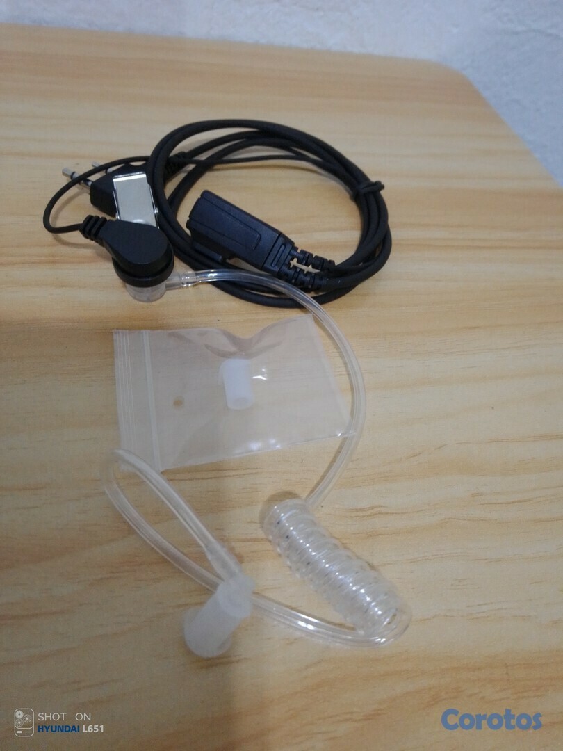 camaras y audio - Audifono manos libres con guía de silicón para radio de comunicación  3
