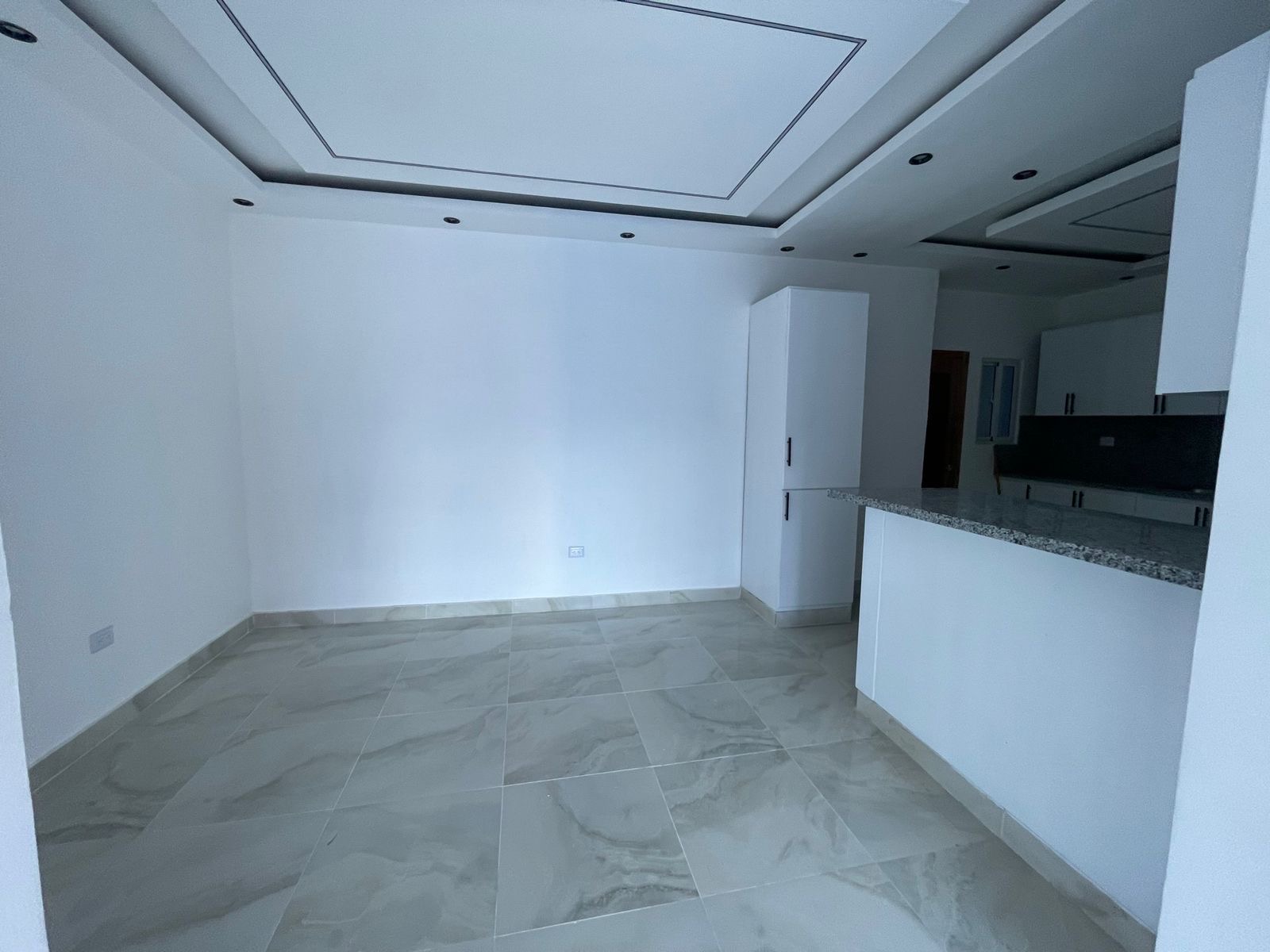 apartamentos - venta de apartamento 343mt segunda con terraza en los tres ojos Santo Domingo 2