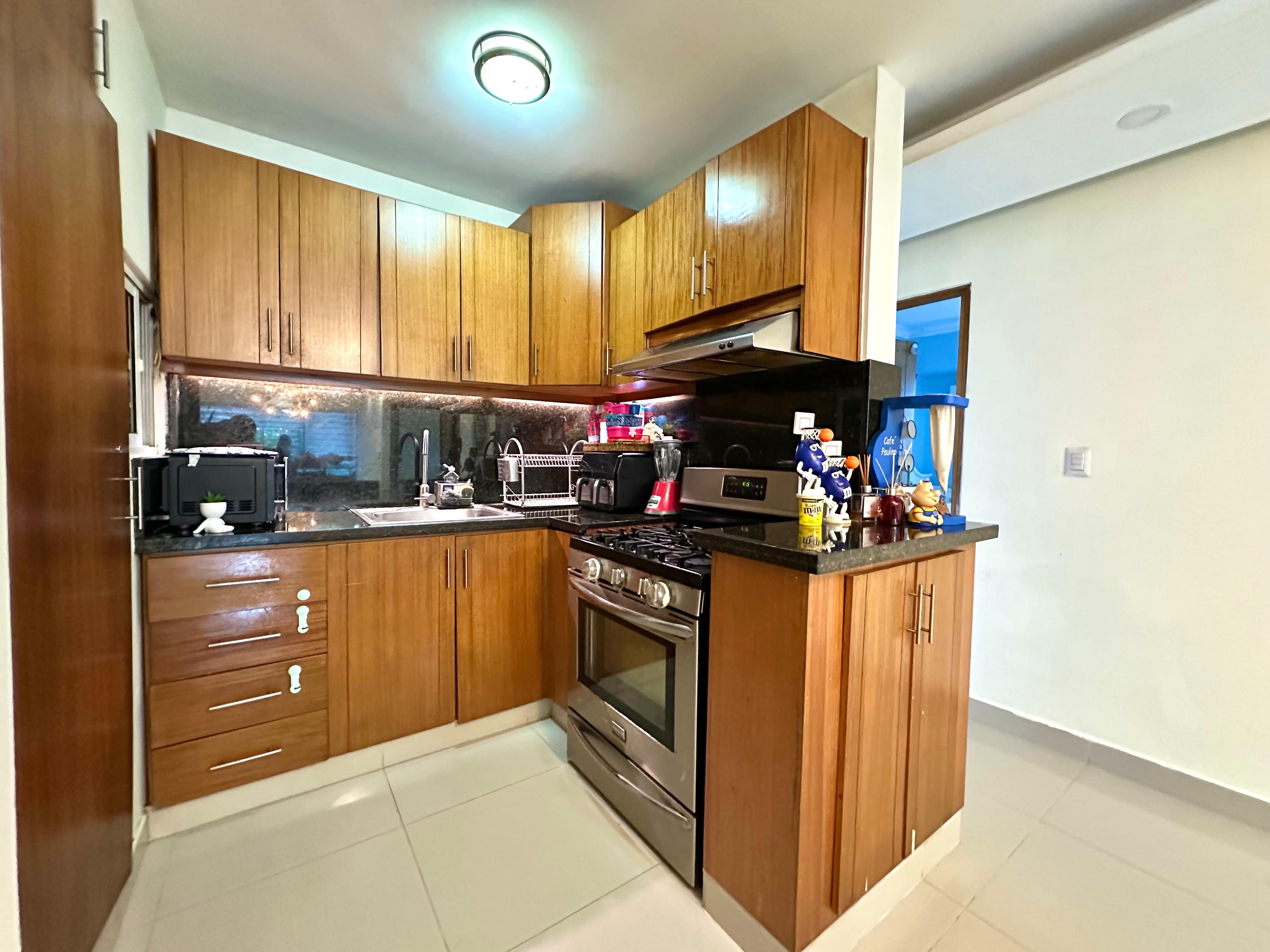 apartamentos - Vendo apartamento en Av. Independencia  6