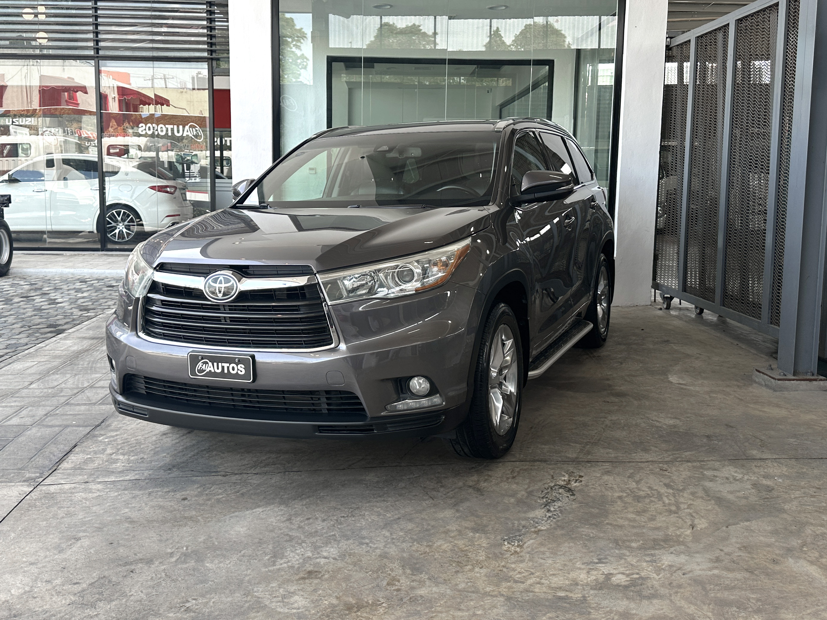 jeepetas y camionetas - Toyota Highlander Limited 2015 0
