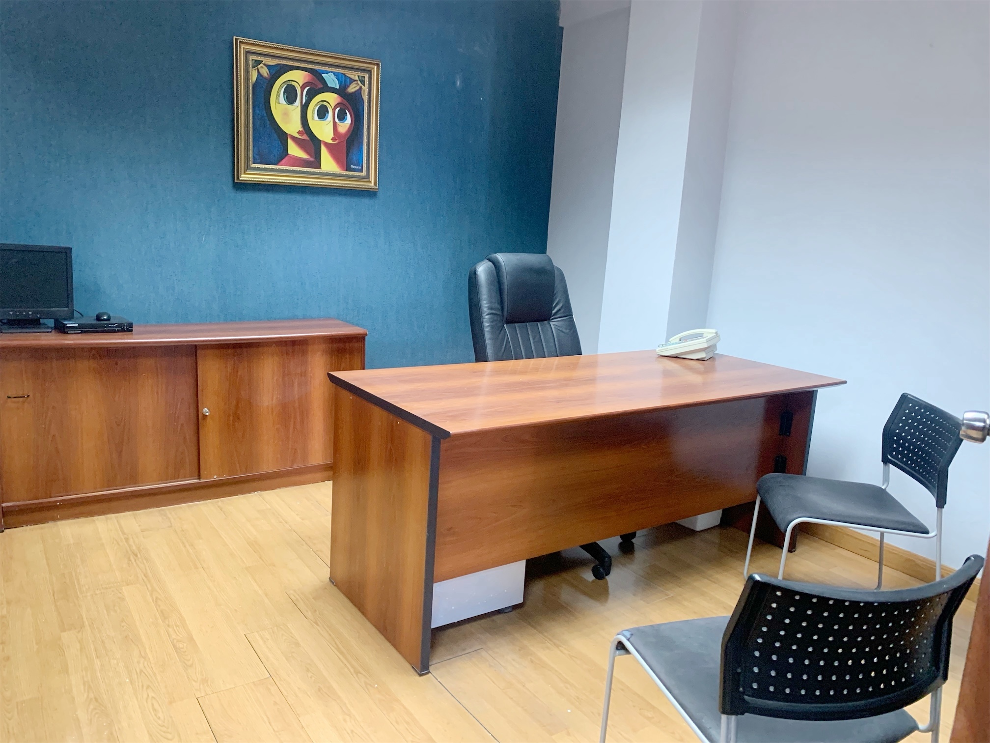 oficinas y locales comerciales - Local amueblado en naco  1