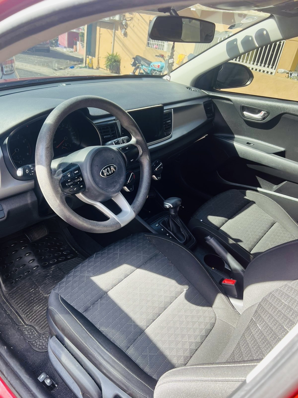 carros - Kia rio 2022 2