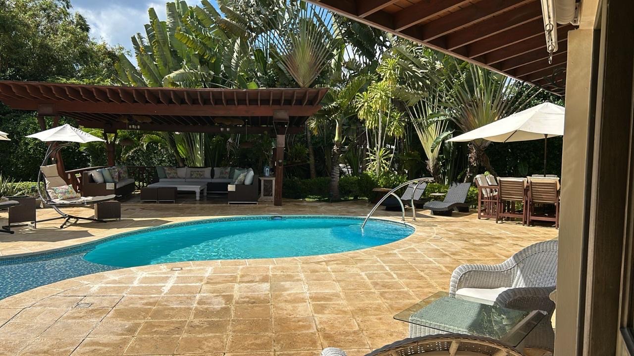 casas vacacionales y villas - Casa de Campo en Las Canas - Villa de 5 habitaciones 0