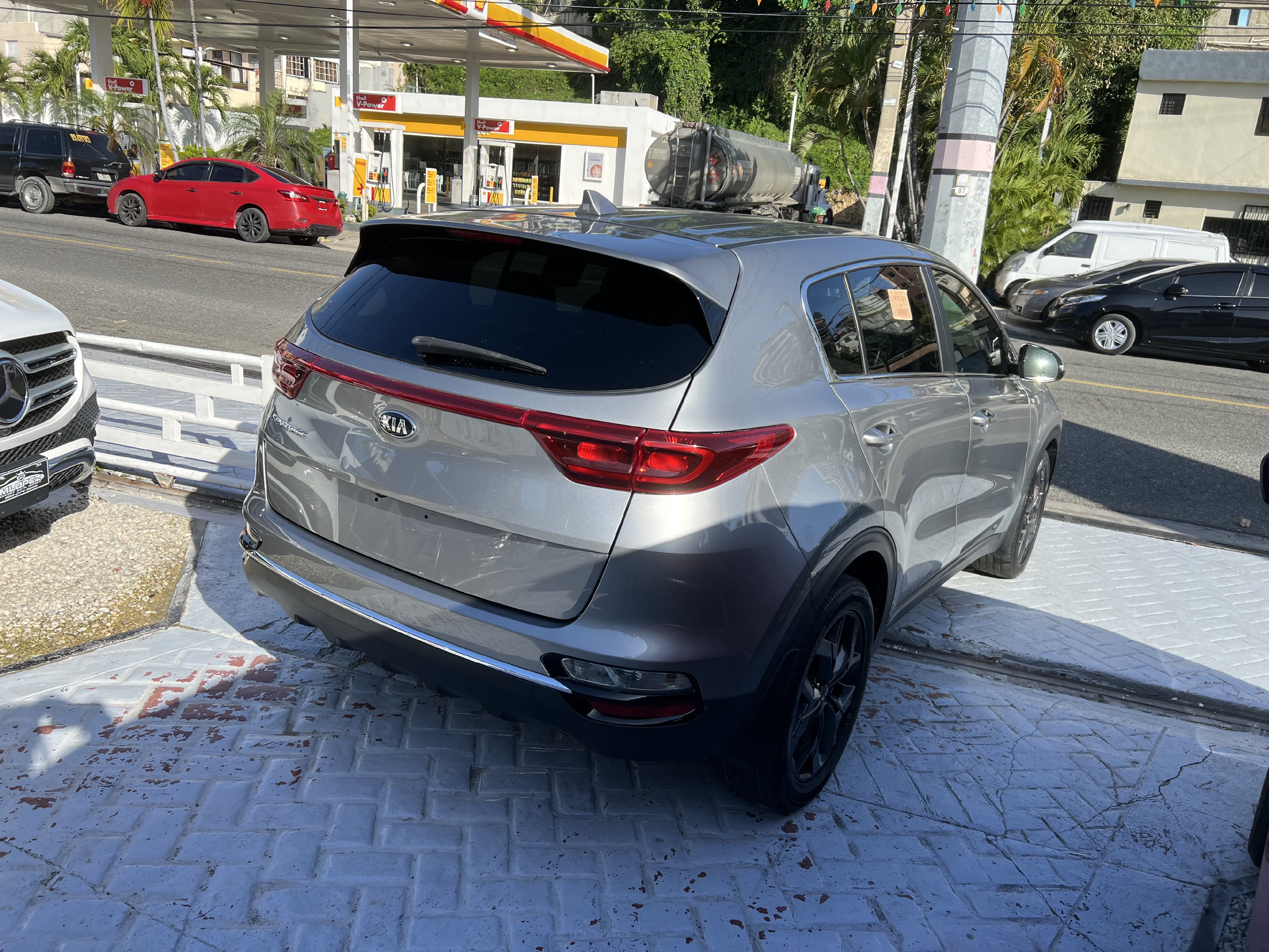 jeepetas y camionetas - Kia Sportage 2022 importada  3