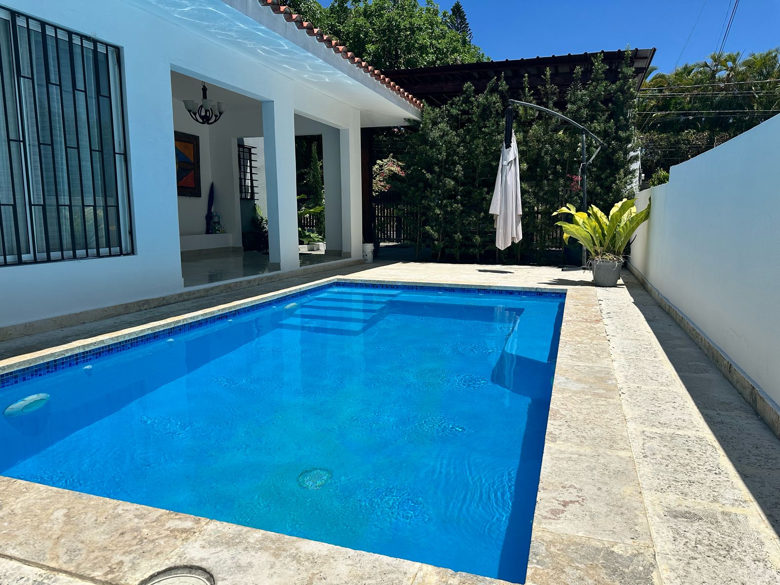 casas - Casa en Alquiler en La Zurza 