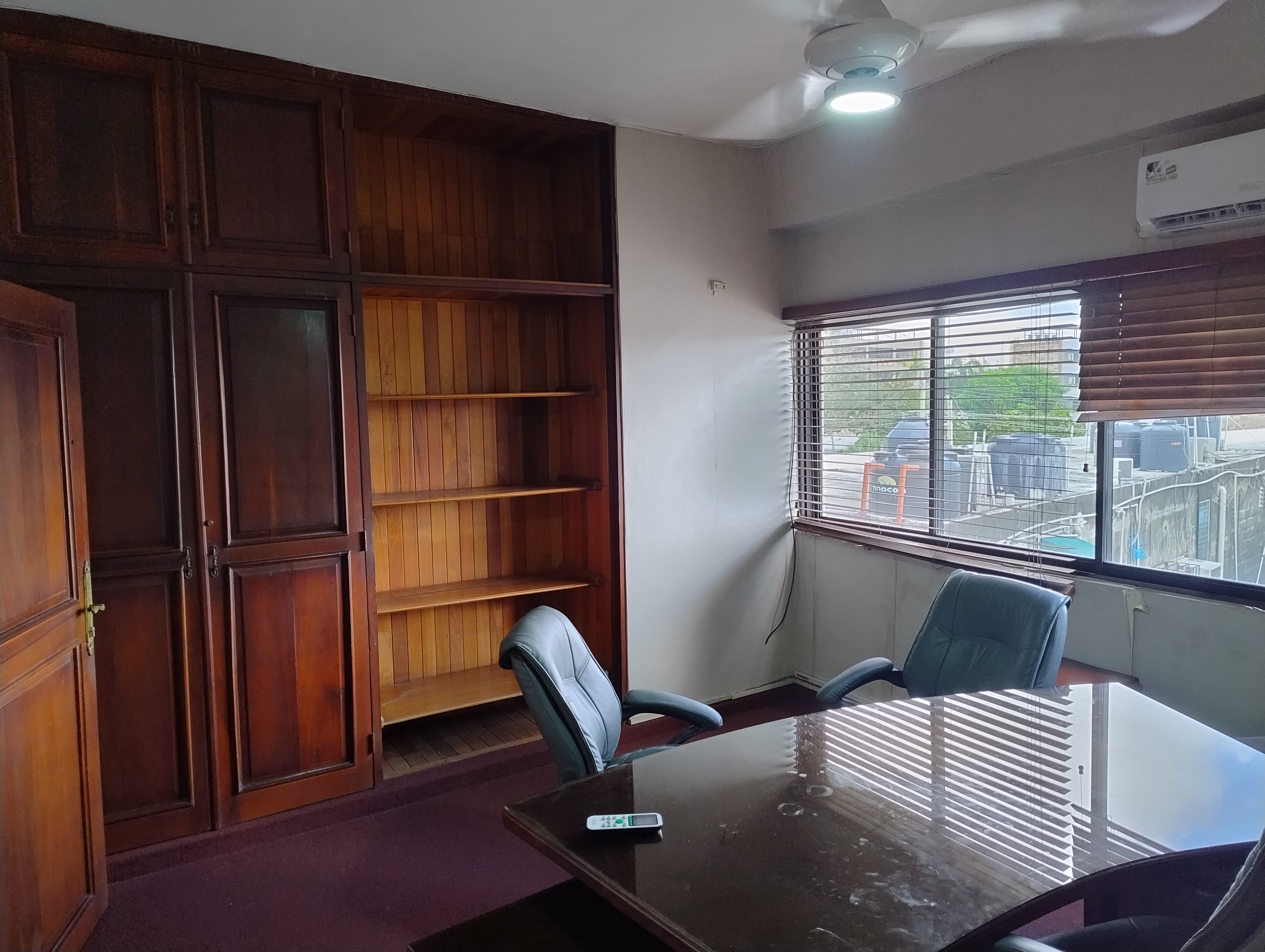 oficinas y locales comerciales - Local de oficina en venta centrico 5