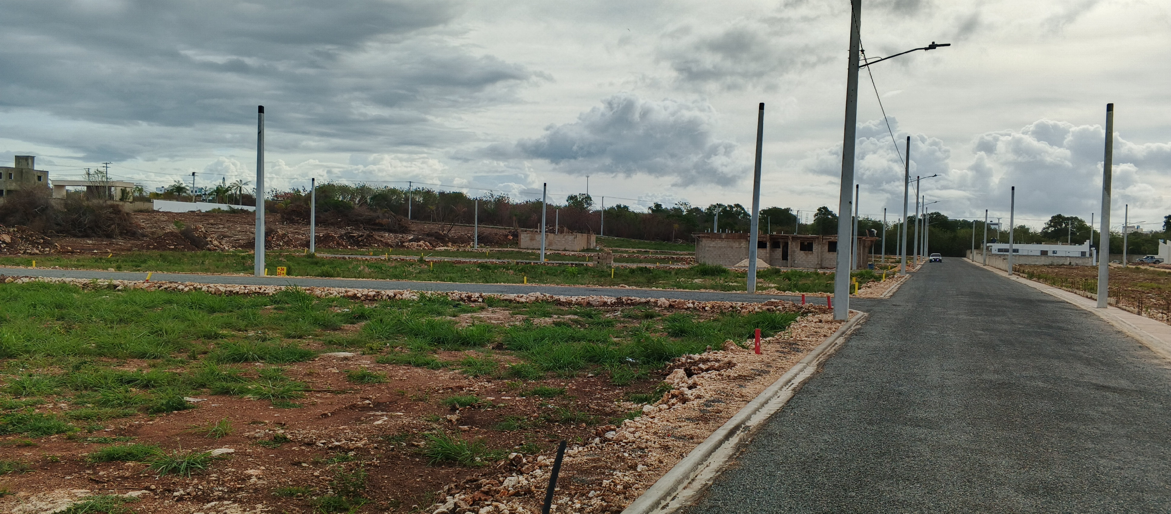 solares y terrenos - OFERTA POR EL MES DE LAS MADRES SEPARACIÓN RD$25,000, 